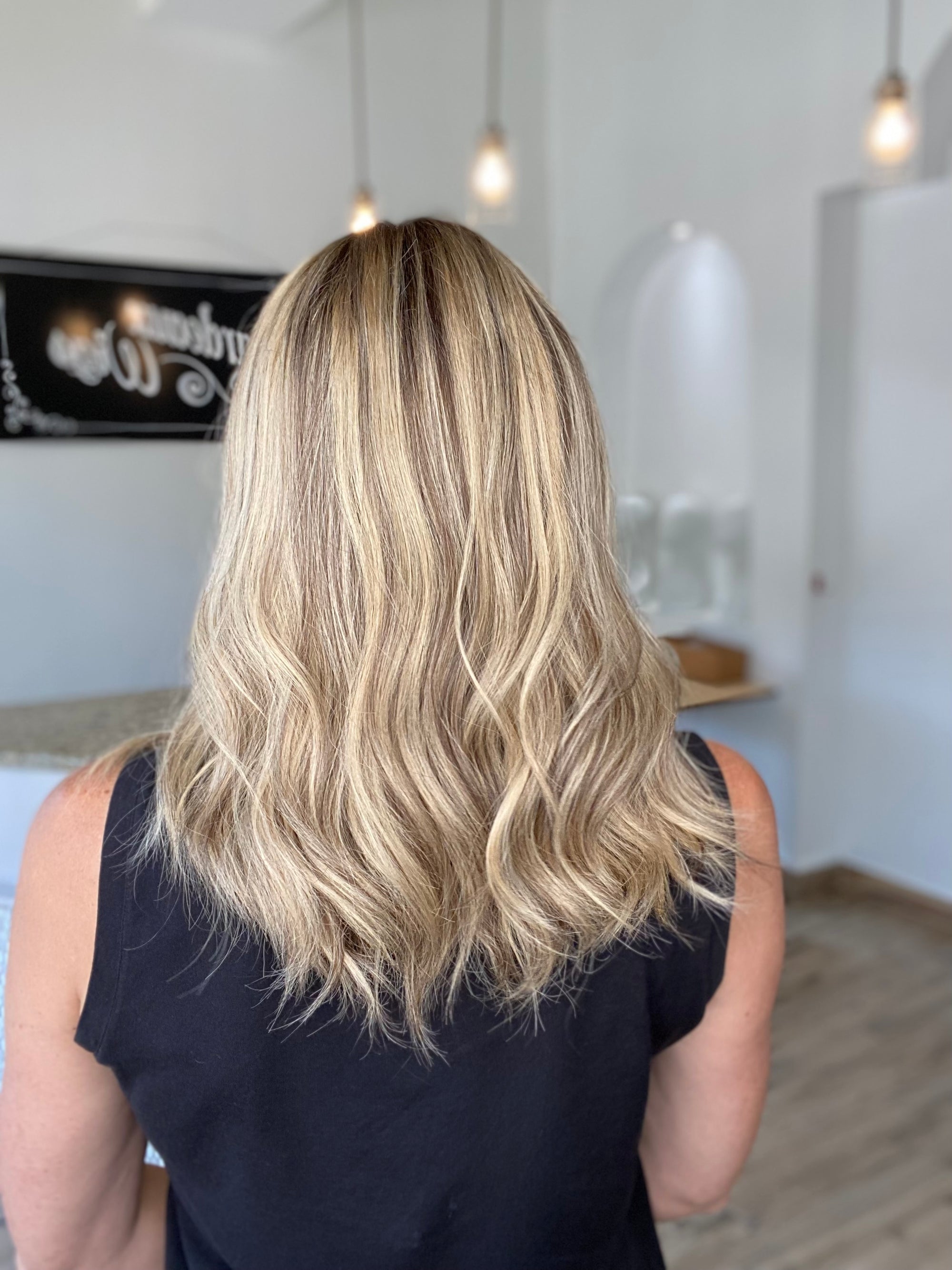 STOCK # BL604.10 GARDEAUX DELUXE DOUBLE LACE TOP WIG (MEDIUM CAP)