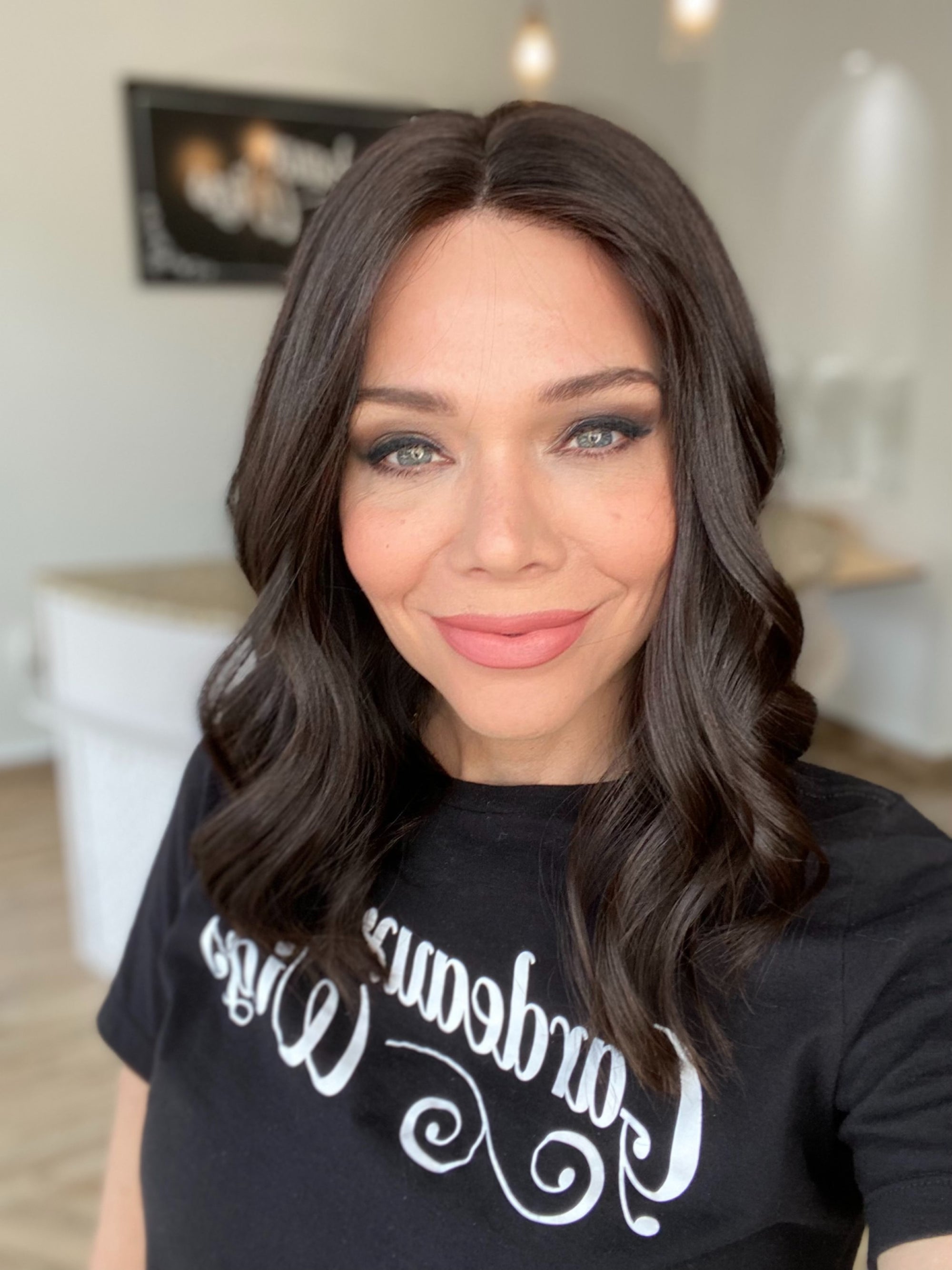 STOCK# JL1B.9 GARDEAUX DELUXE LACE TOP WIG (SMALL CAP)