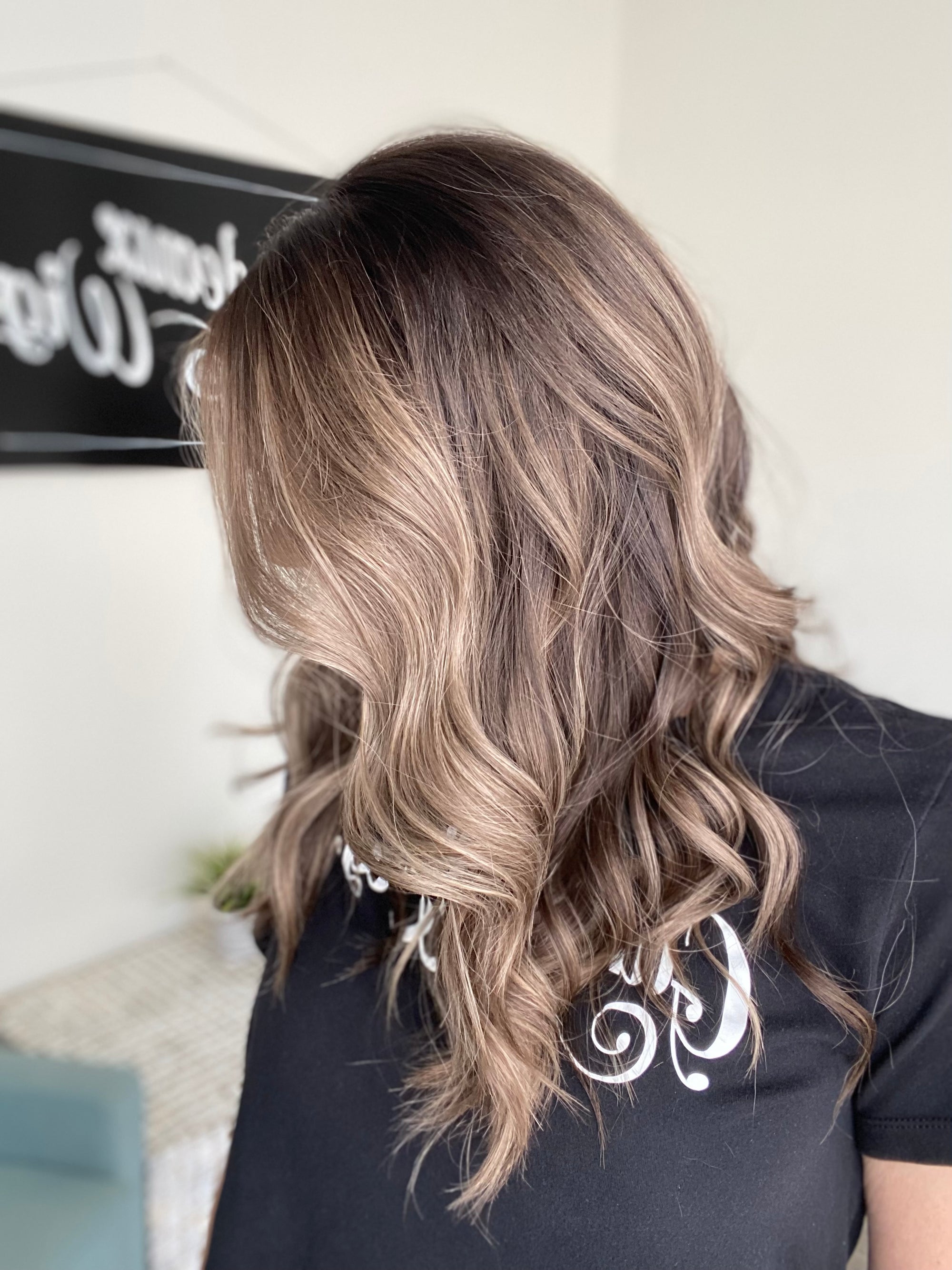 # 8663 GARDEAUX DELUXE LACE TOP WIG (MEDIUM CAP)