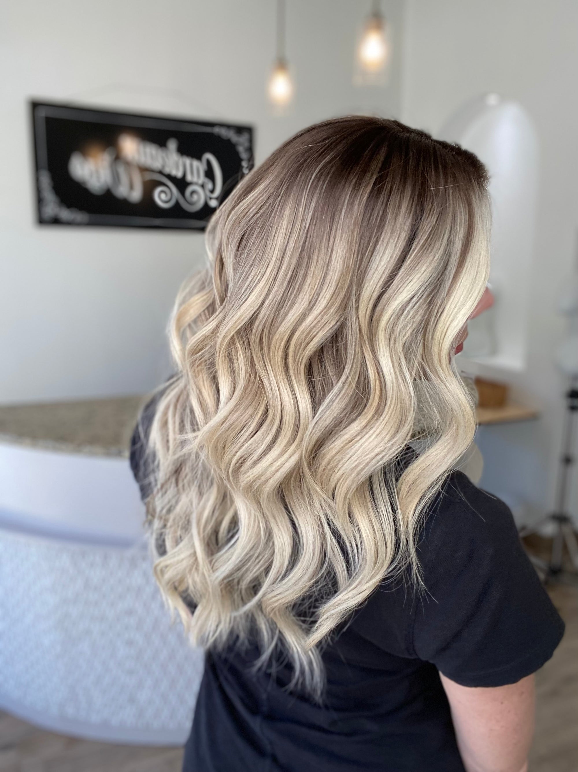 # 8571 GARDEAUX DELUXE HAND TIED, SILICONE LINED GRIPPER WIG (LARGE CAP)