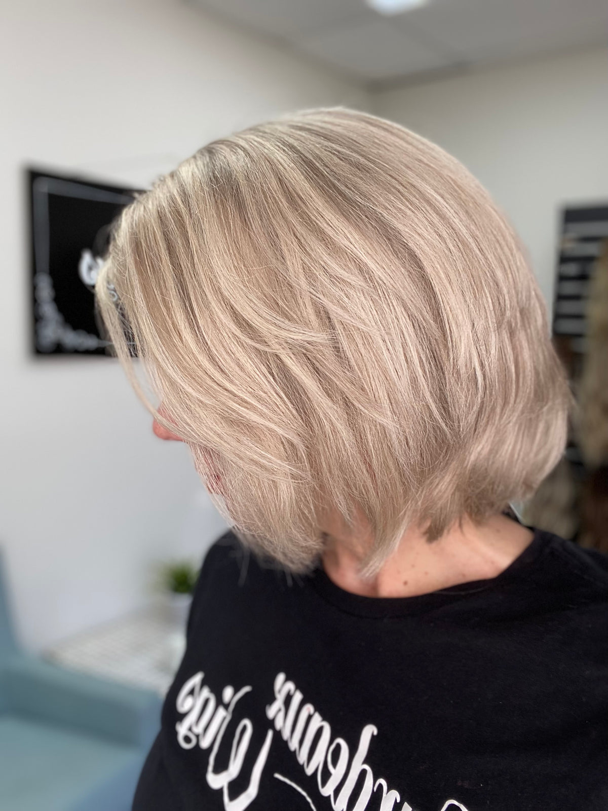 HUMAN HAIR EUROPEAN HAND TIED SHORT MONO TOP WIG (MEDIUM CAP) #8761