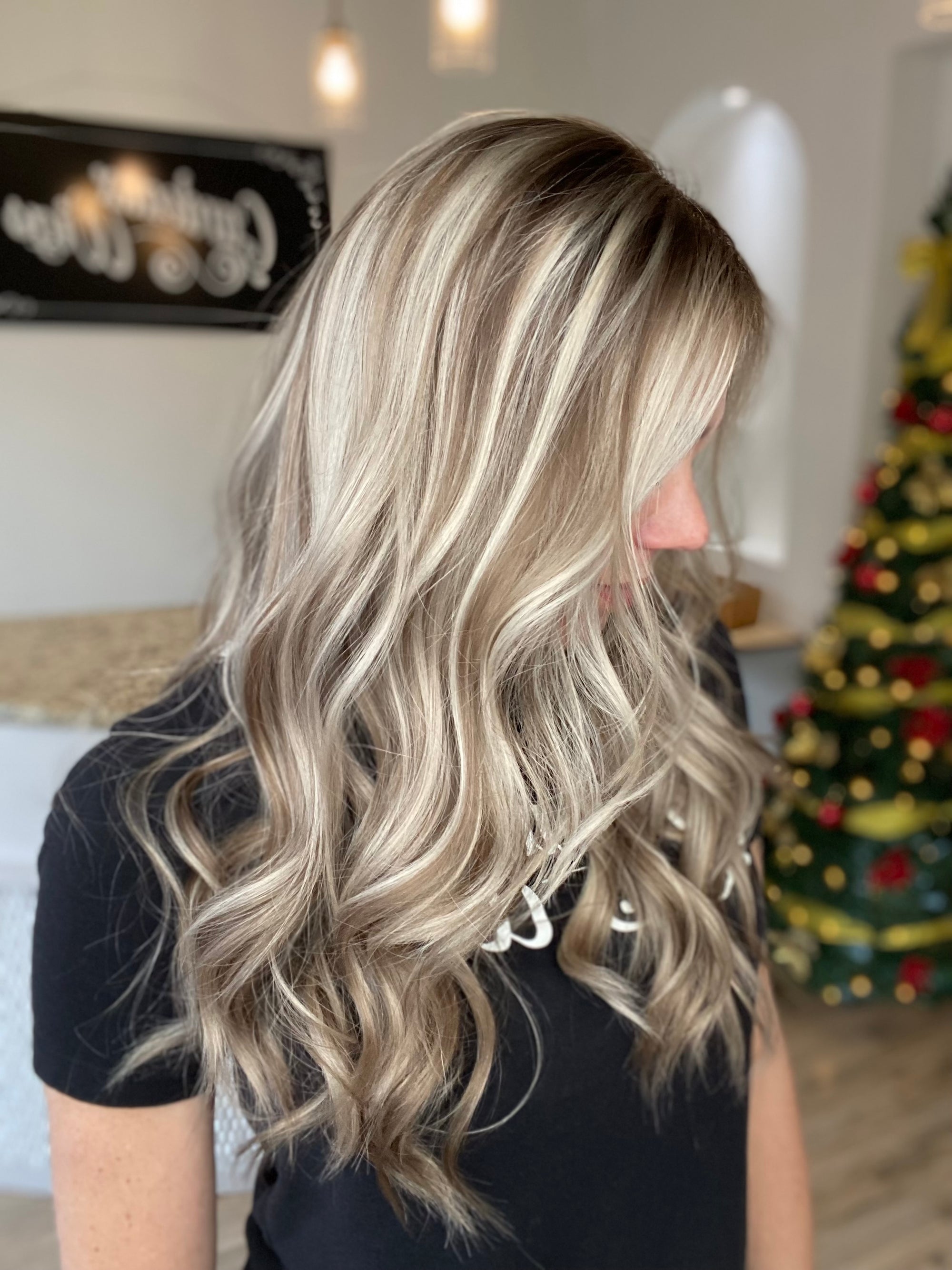 # 8605 GARDEAUX DELUXE DOUBLE LACE TOP WIG (MEDIUM CAP)