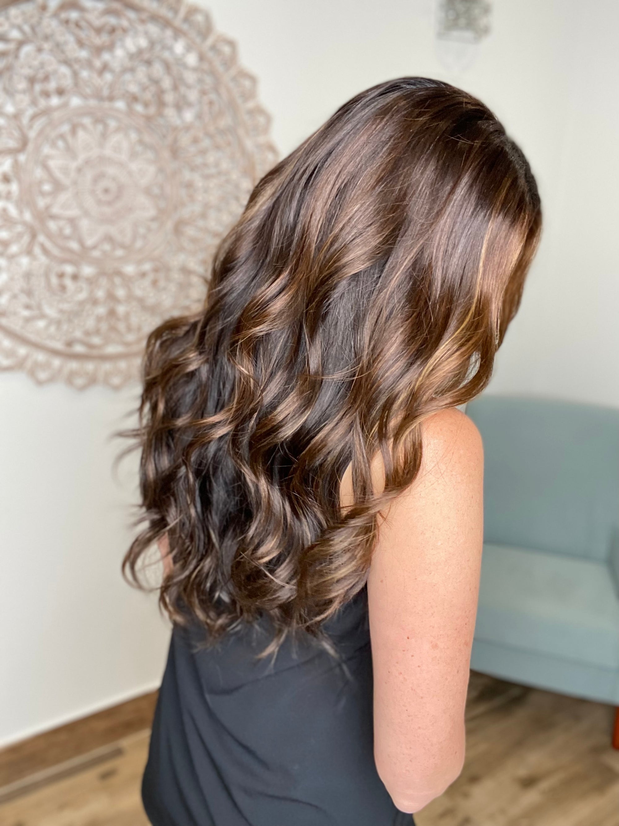 # 8531  "KIM" BY JON RENAU (AVERAGE CAP)