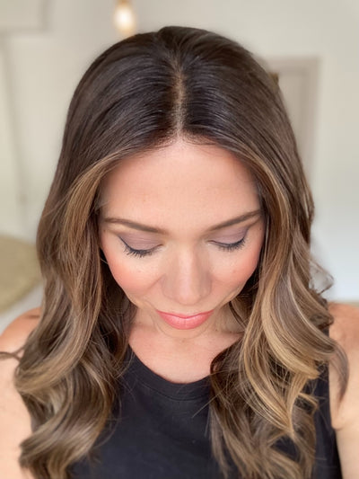 # 8413 GARDEAUX DELUXE DOUBLE LACE TOP WIG (SMALL CAP)