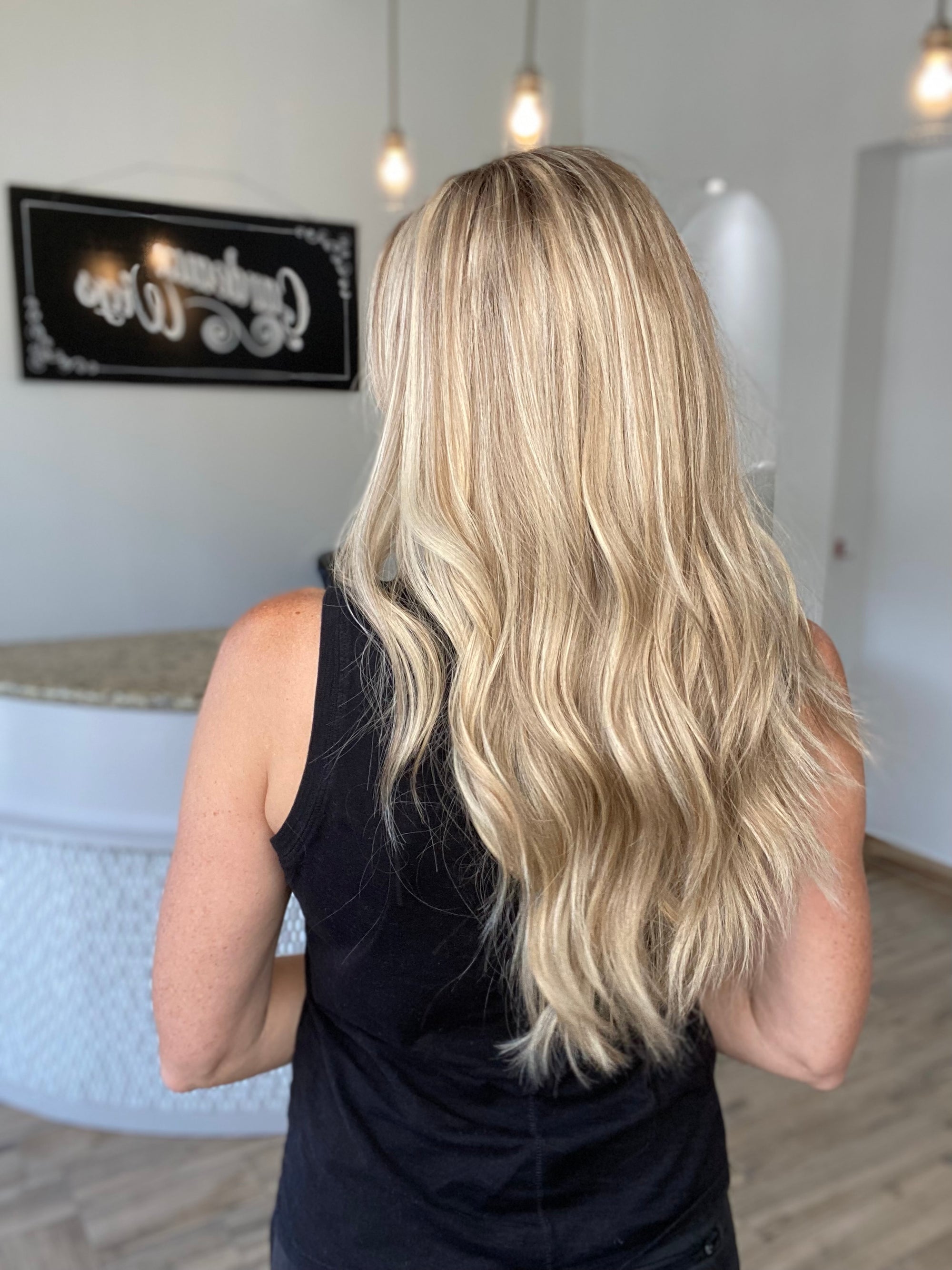 STOCK # JL06-325 GARDEAUX DELUXE HAND TIED MONO TOP WIG (MEDIUM CAP)