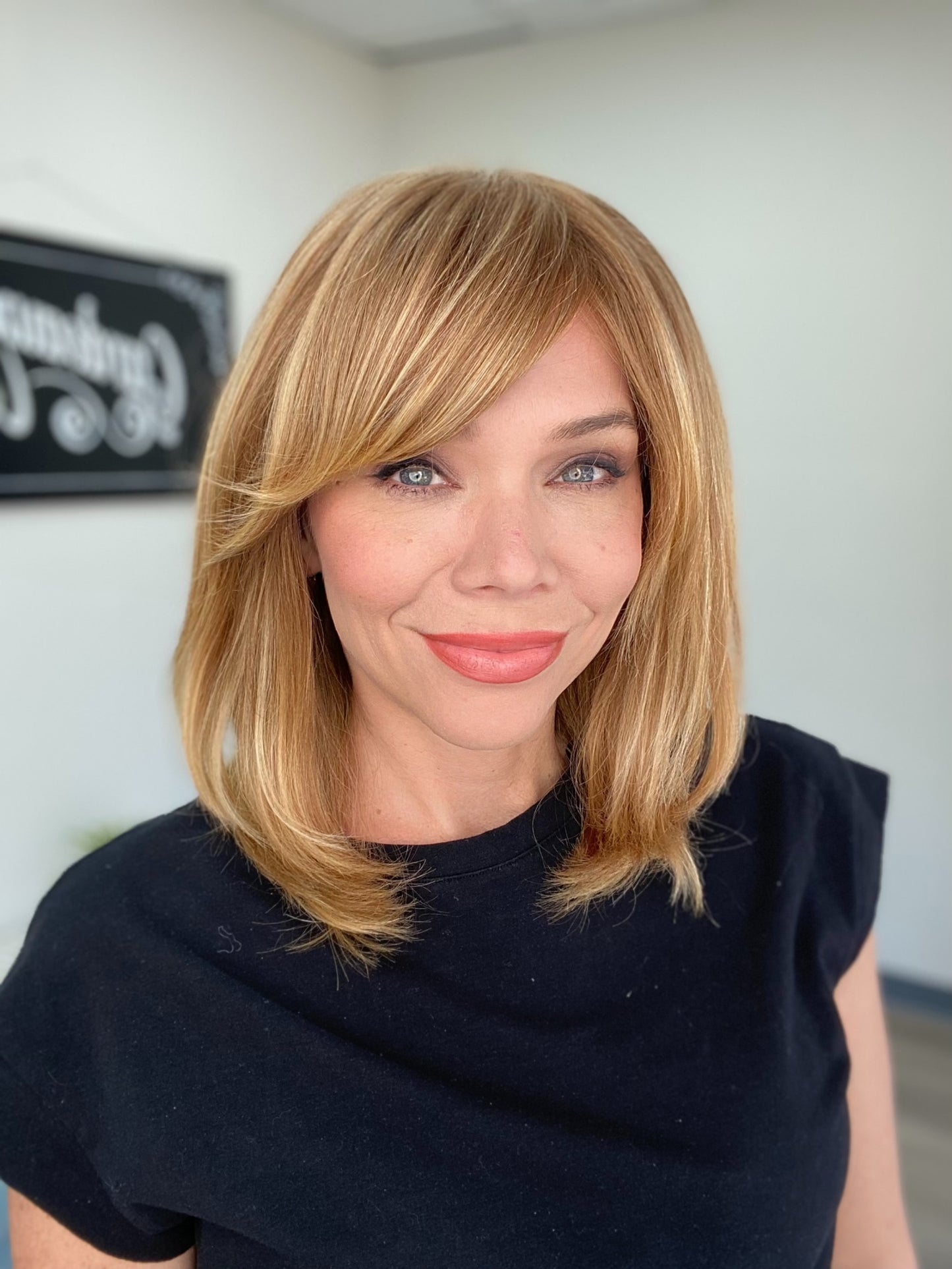 # 8747 GARDEAUX DELUXE DOUBLE MONO TOP WIG (MEDIUM CAP)