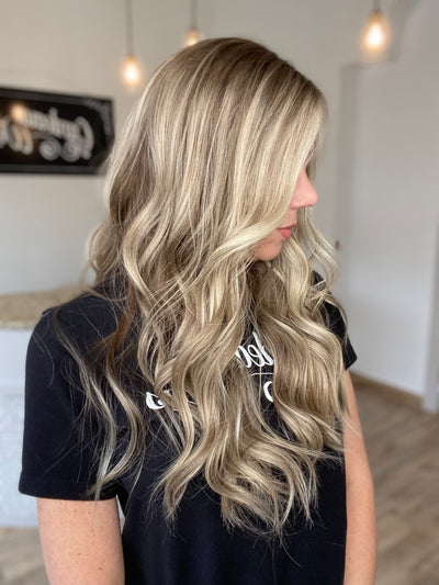 # 8117 GARDEAUX DELUXE HAND TIED, SILICONE LINED GRIPPER WIG (MEDIUM CAP)