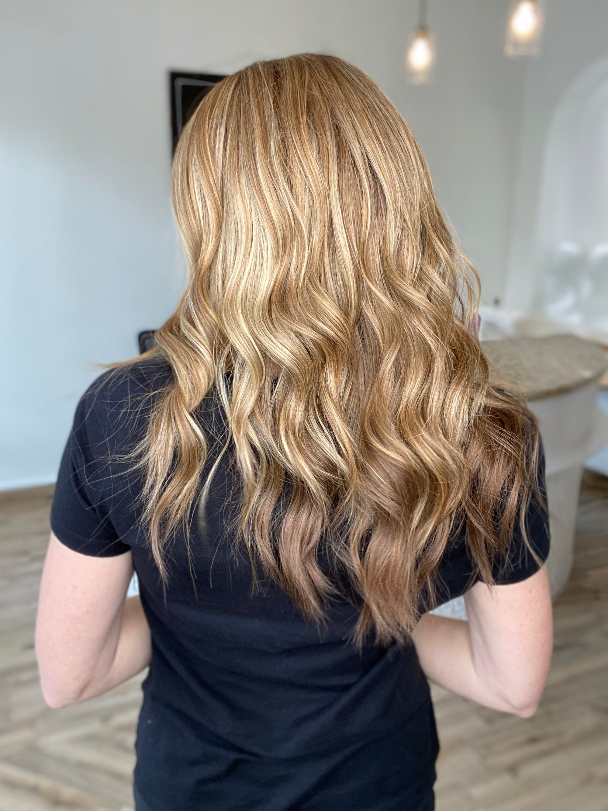 STOCK #JH311 GARDEAUX DELUXE HAND TIED MONO TOP WIG (MEDIUM CAP)