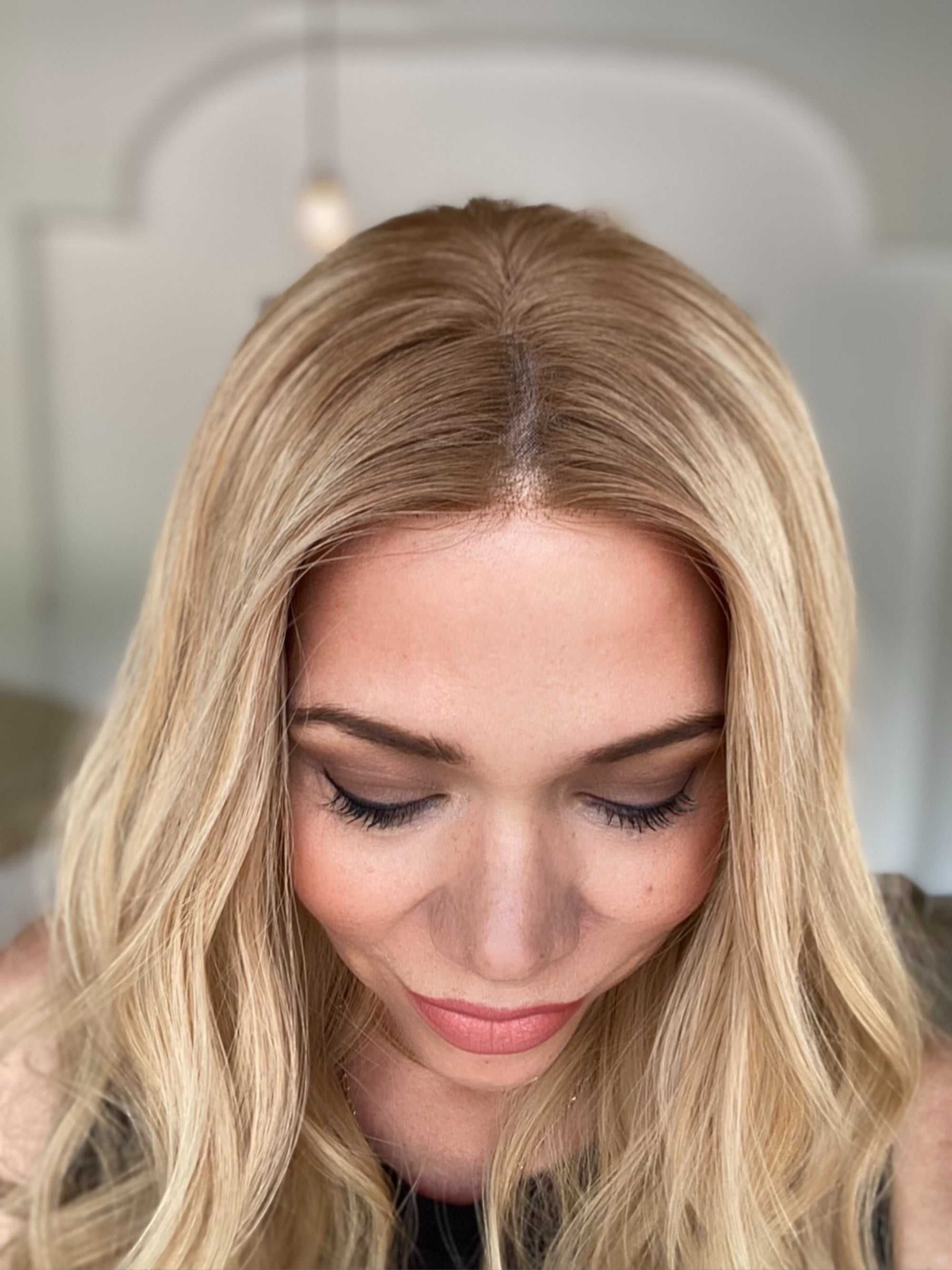 STOCK # JL6-301 GARDEAUX DELUXE HAND TIED MONO TOP WIG (MEDIUM CAP)