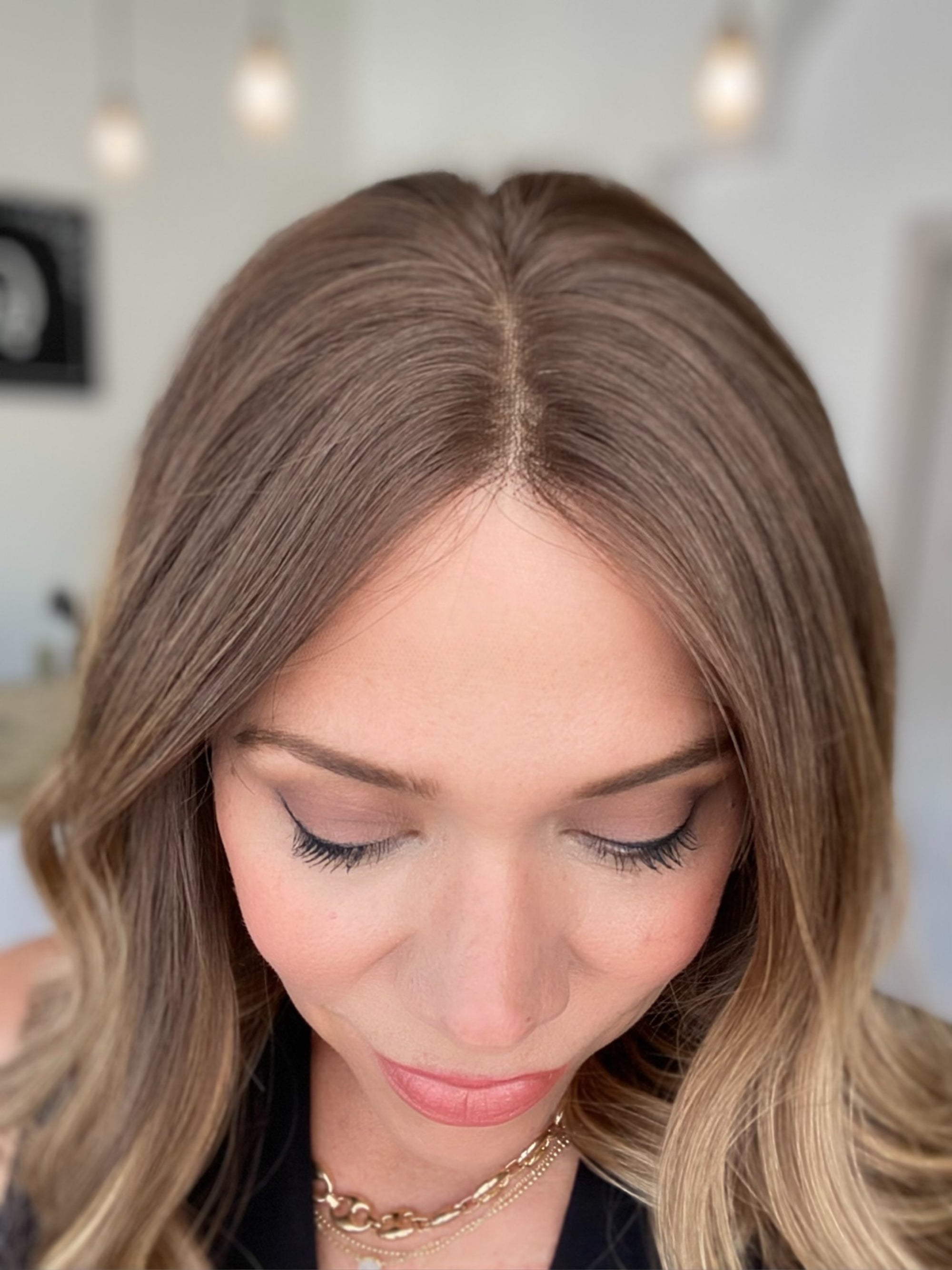 STOCK # BL-633.9 GARDEAUX DELUXE DOUBLE LACE TOP WIG (MEDIUM CAP)