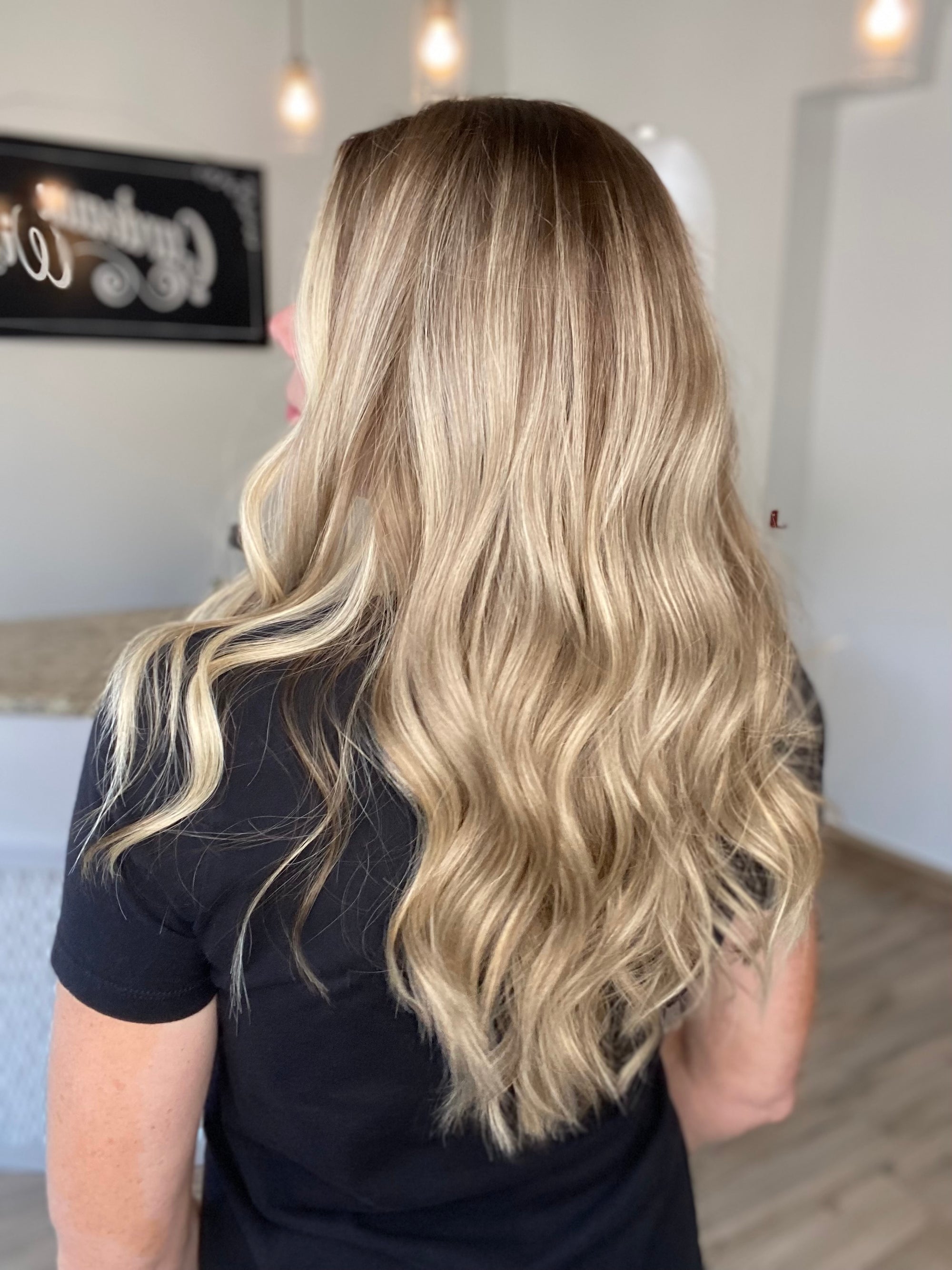 # 8501-A GARDEAUX DELUXE HAND TIED MONO TOP WIG (MEDIUM CAP)