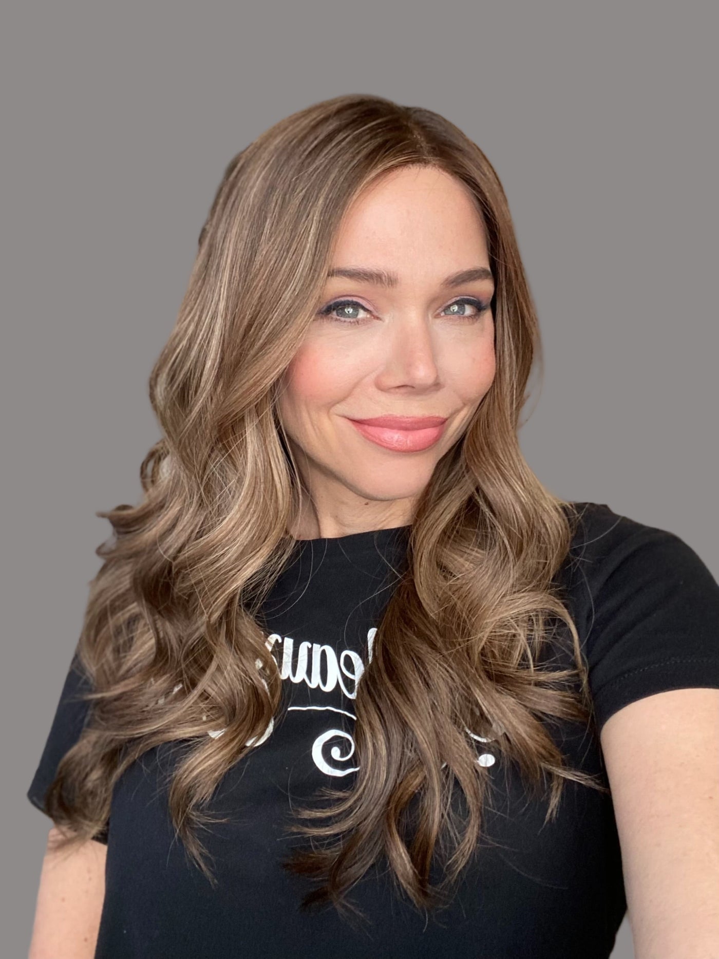 # 8601 GARDEAUX DELUXE HAND TIED MONO TOP WIG (SMALL CAP)