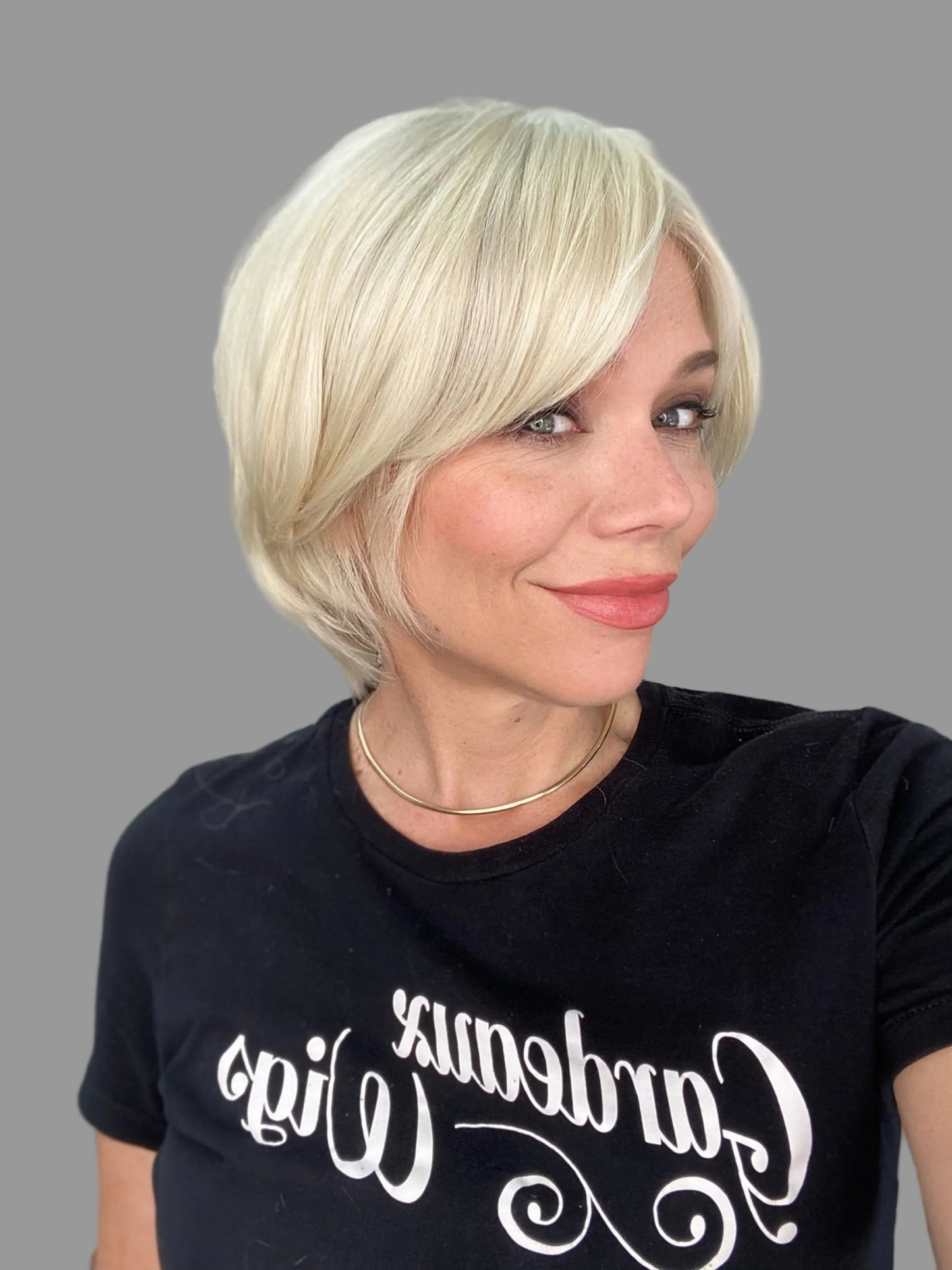 # 8745 GARDEAUX DELUXE MONO TOP WIG (MEDIUM CAP)