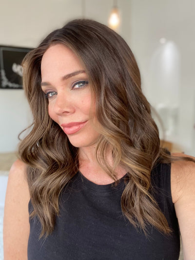 # 8413 GARDEAUX DELUXE DOUBLE LACE TOP WIG (SMALL CAP)