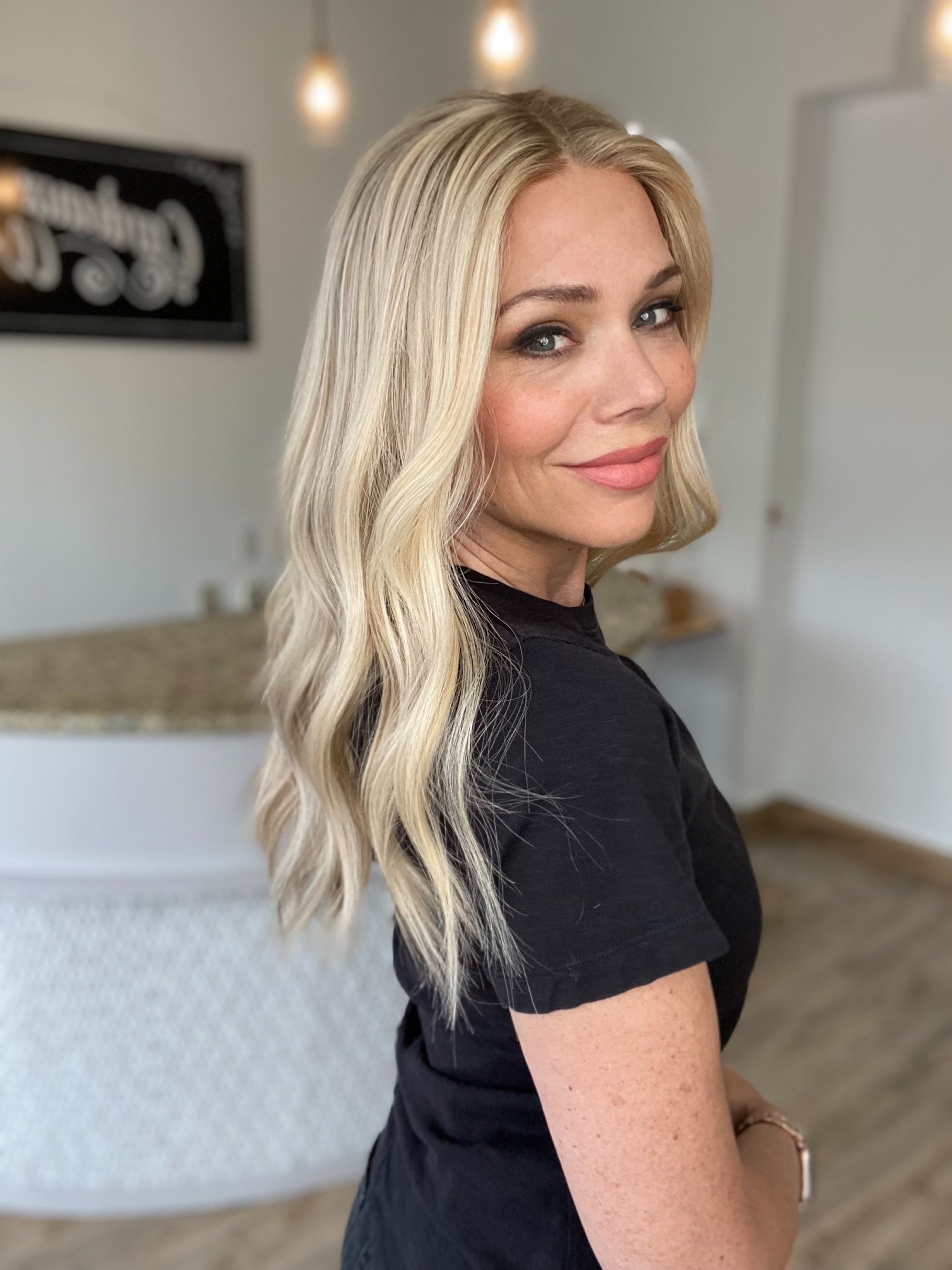 # 8244 GARDEAUX DELUXE LACE TOP WIG (SMALL CAP)