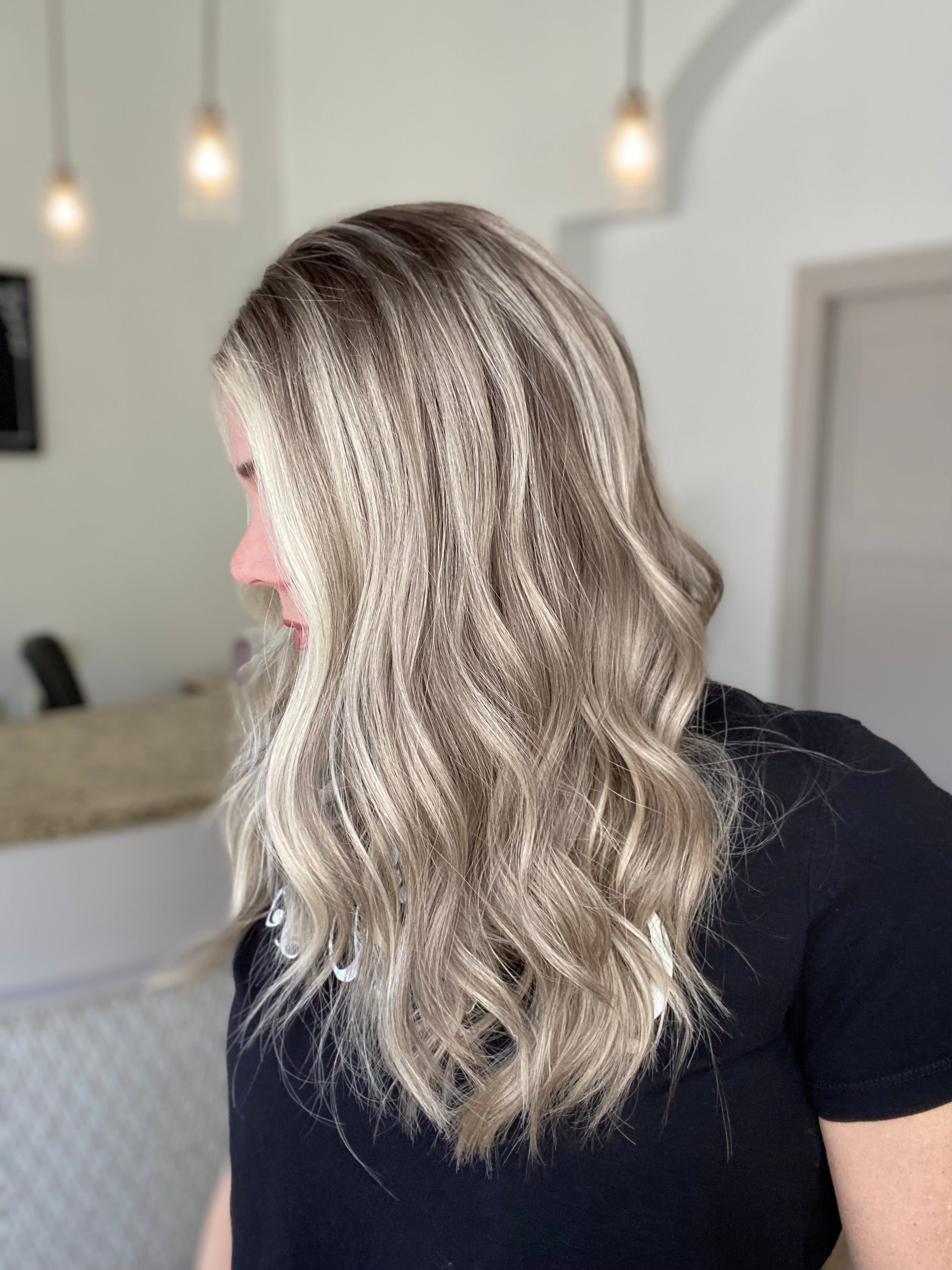 # 8581 GARDEAUX DELUXE LACE TOP WIG (MEDIUM CAP)