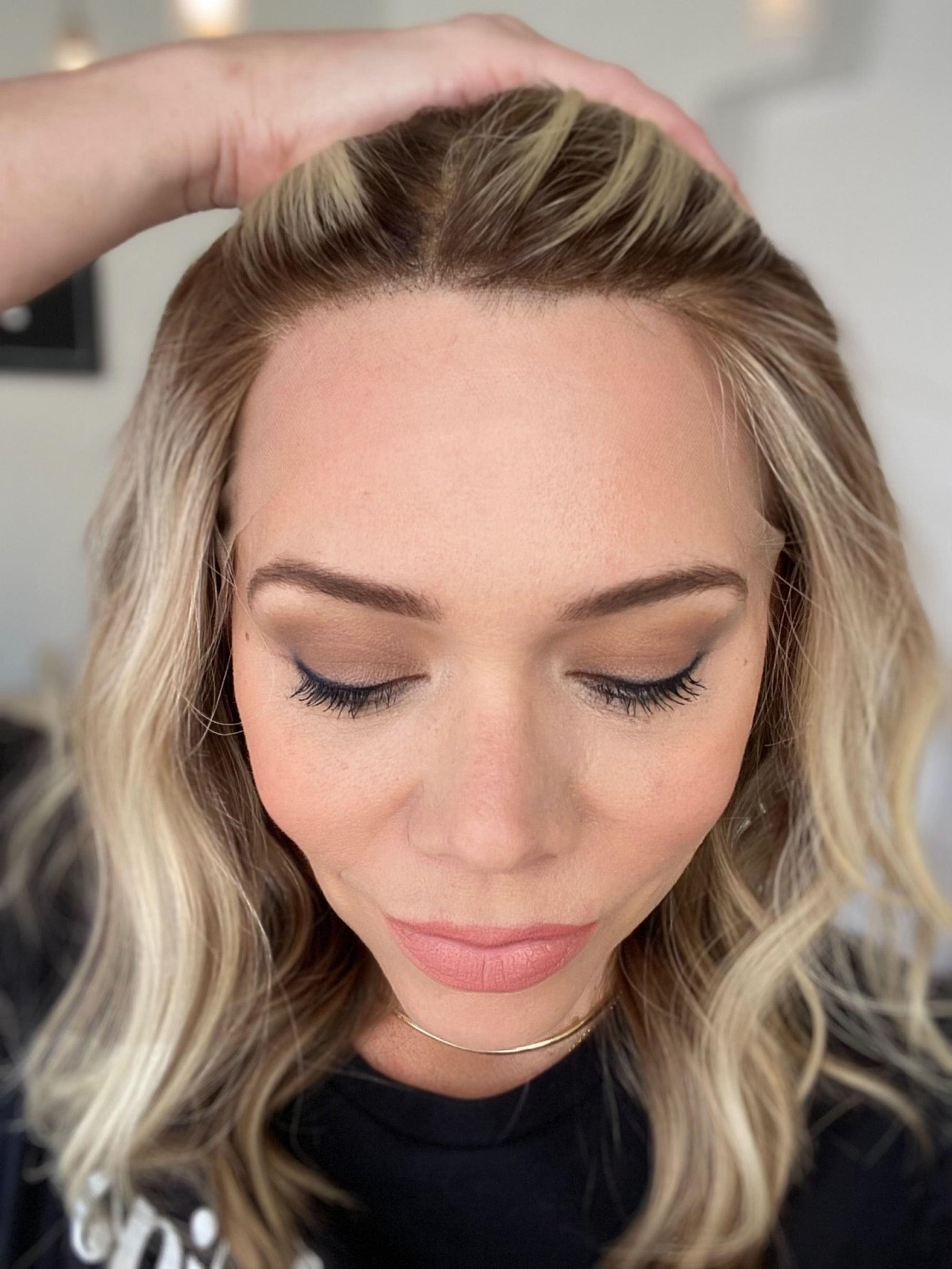 # 8648 GARDEAUX DELUXE LACE TOP WIG (SMALL CAP)