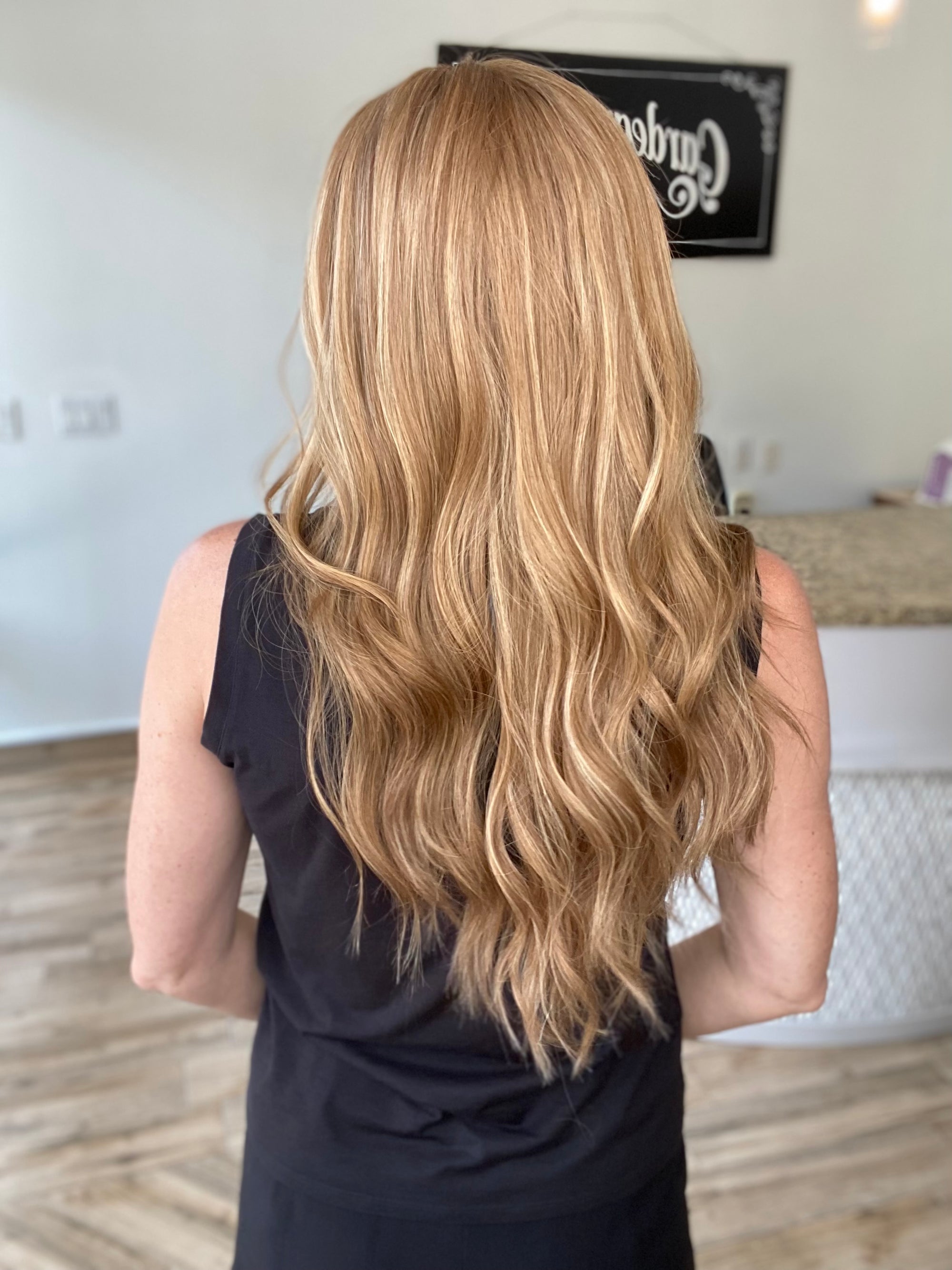 STOCK #JS341 GARDEAUX DELUXE HAND TIED, SILICONE LINED WIG (MEDIUM CAP)