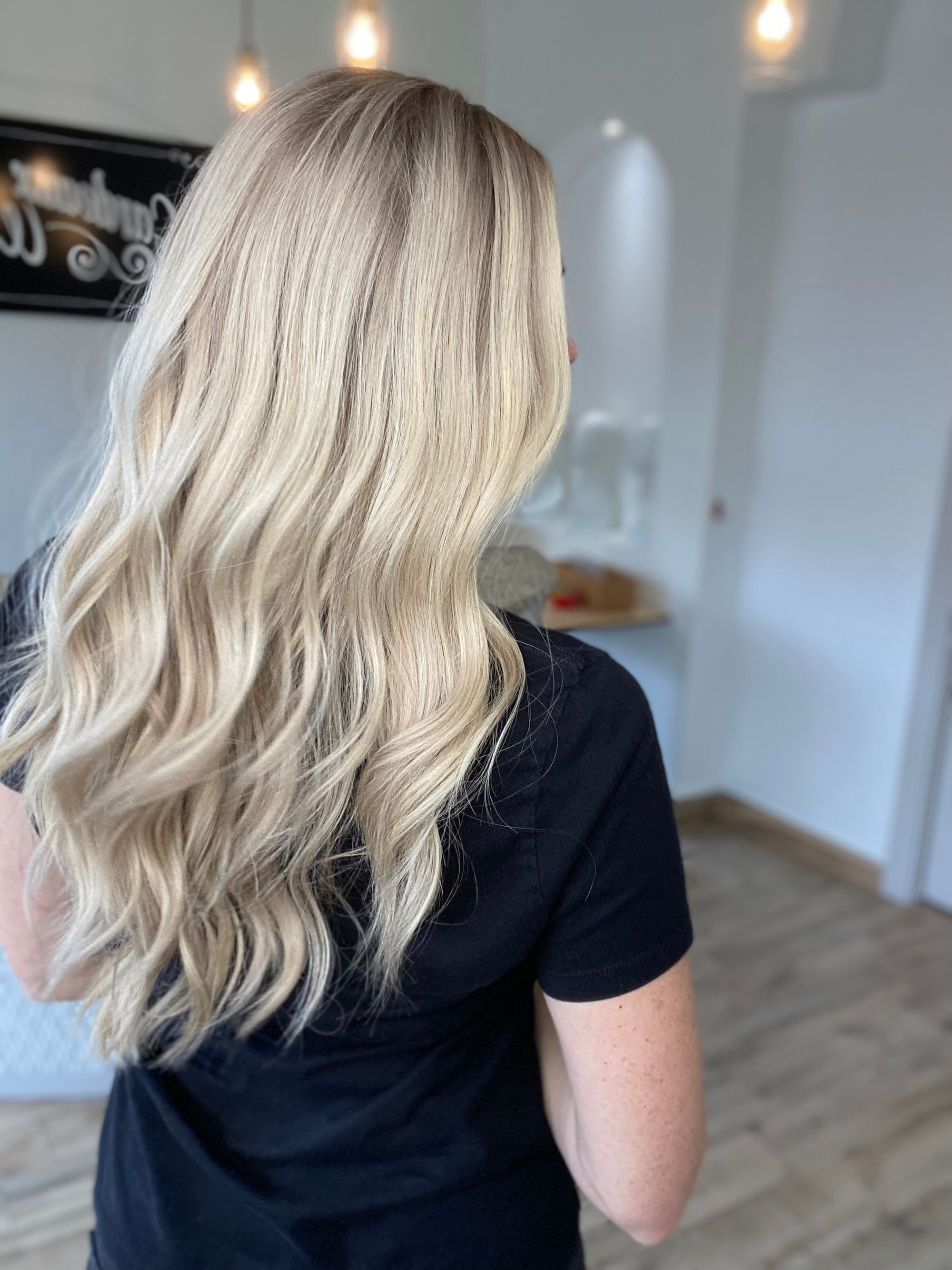 # 8179 GARDEAUX DELUXE HAND TIED MONO TOP WIG (SMALL CAP)