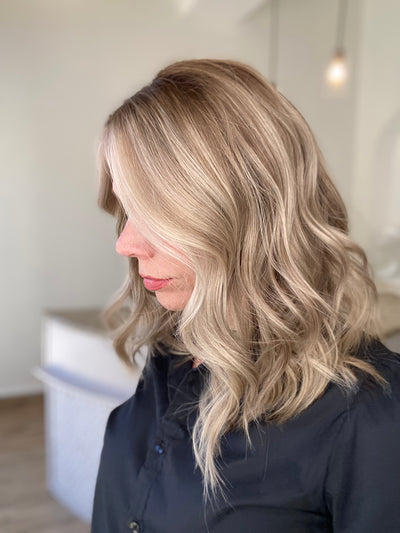 # 8577 GARDEAUX DELUXE LACE TOP WIG (MEDIUM CAP)