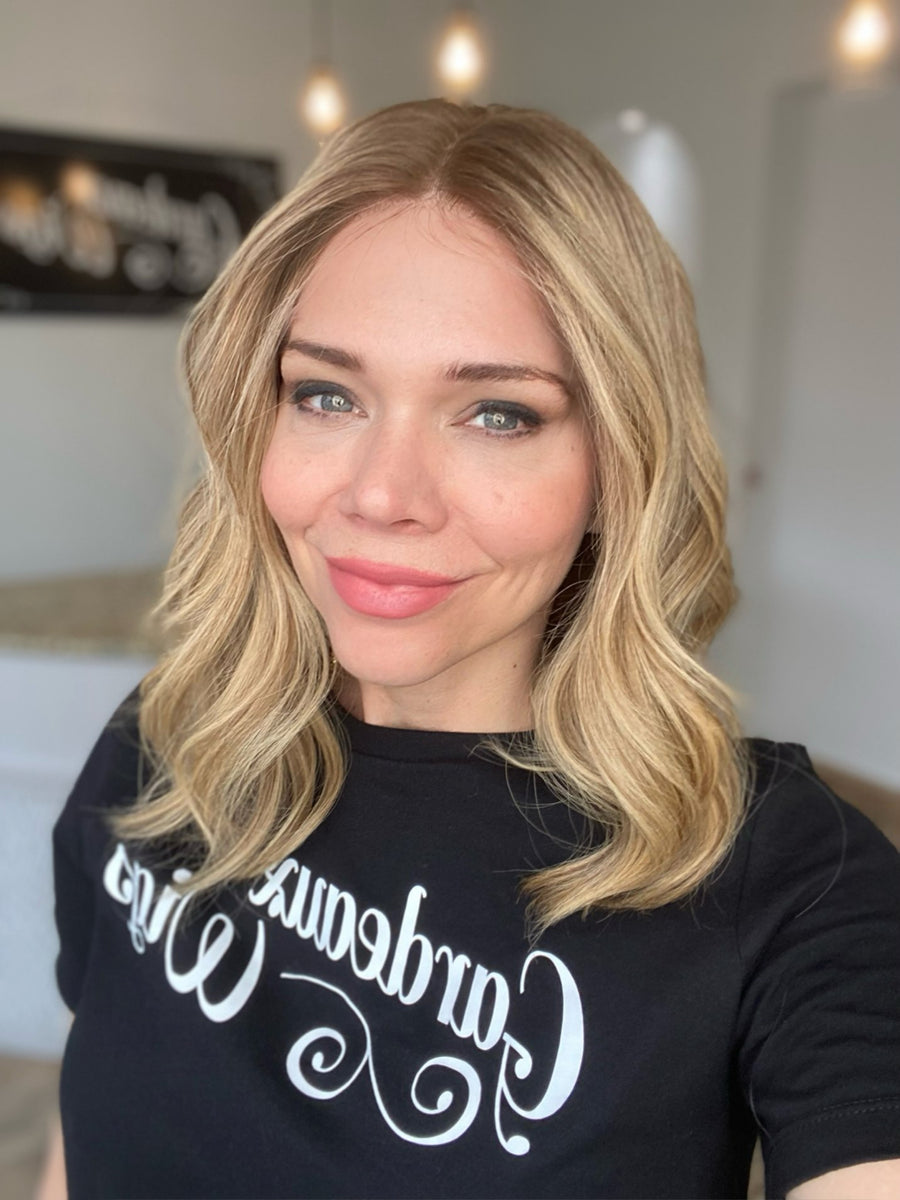 STOCK # BL604.10 GARDEAUX DELUXE LACE TOP WIG (MEDIUM CAP) FINAL SALE