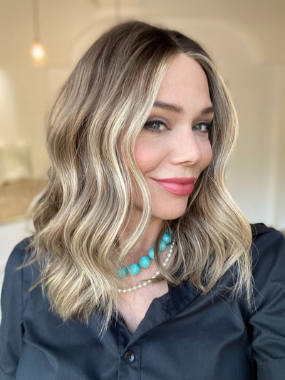 # 8462 GARDEAUX DELUXE LACE TOP WIG (SMALL CAP)