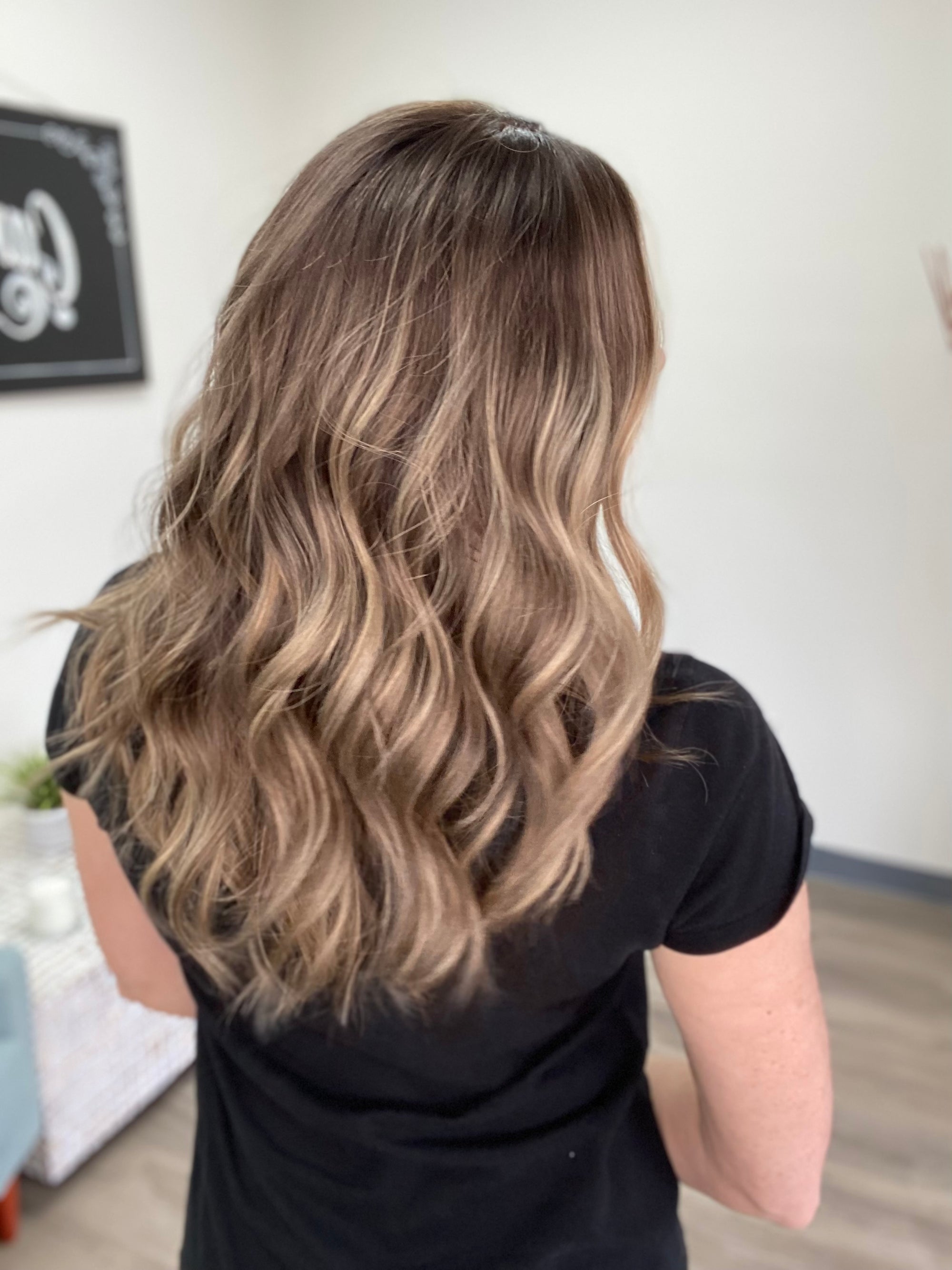 # 8719 GARDEAUX DELUXE HAND TIED DOUBLE MONO TOP WIG (MEDIUM CAP)