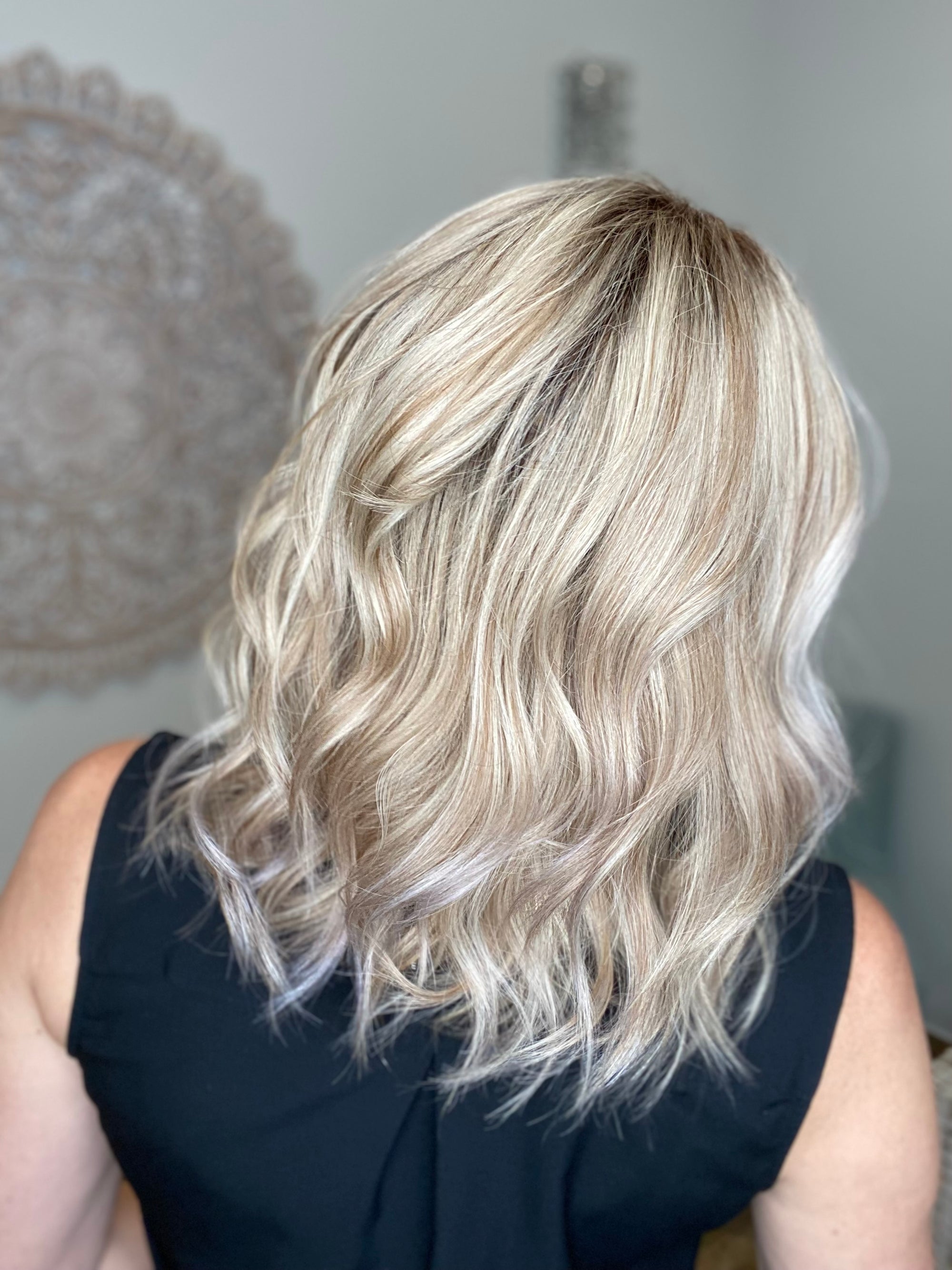 # G-8532 JON RENAU "CARRIE"