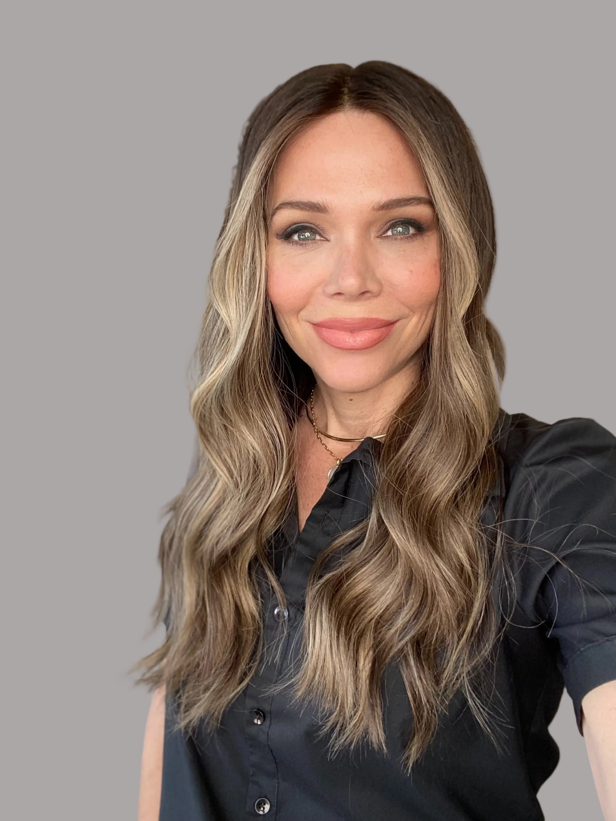 # G-8274 GARDEAUX DELUXE HAND TIED DOUBLE MONO TOP WIG (MEDIUM CAP)