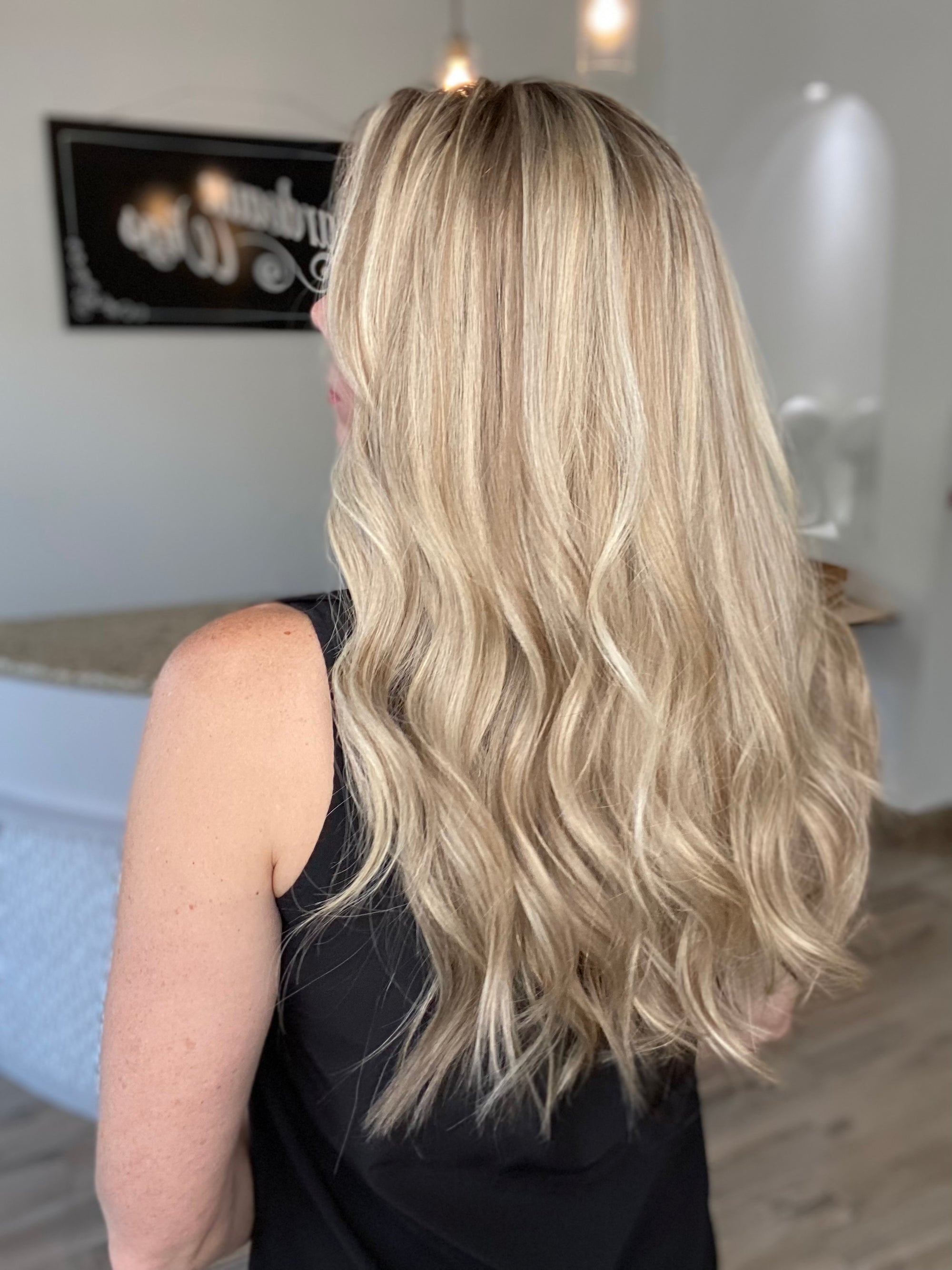 STOCK # JL2-325.16 GARDEAUX DELUXE HAND TIED SILICONE LINED WIG (MEDIUM CAP)