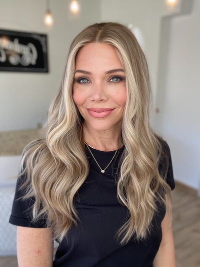 # 8621 GARDEAUX DELUXE LACE TOP WIG (MEDIUM CAP)
