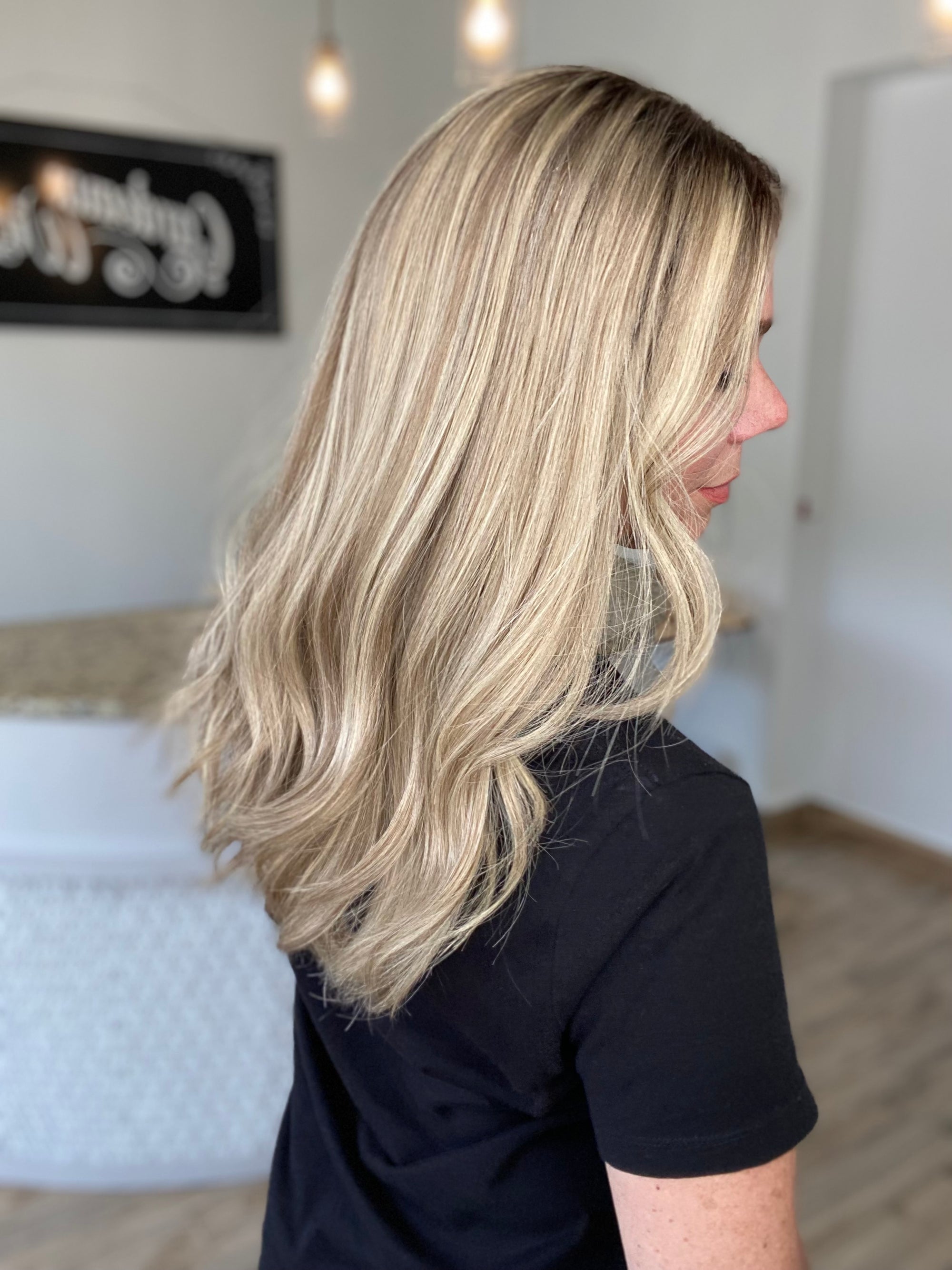 STOCK # JL2-325.14  GARDEAUX DELUXE HAND TIED SILICONE LINED WIG (MEDIUM CAP)