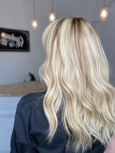 # 8356 GARDEAUX DELUXE LACE TOP WIG (MEDIUM CAP)