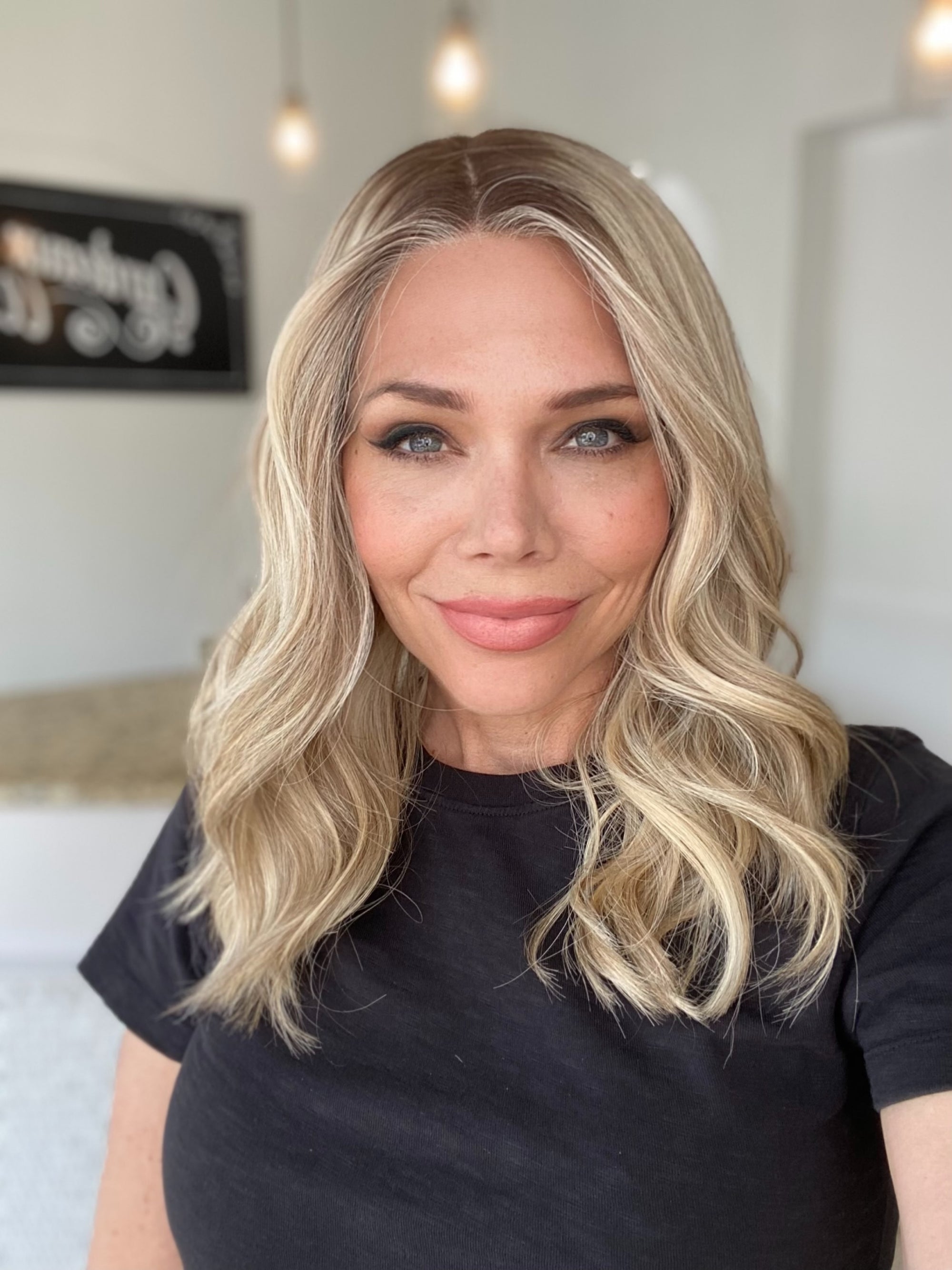 STOCK # JST-325.12  GARDEAUX DELUXE SILK TOP LACE FRONT WIG (MEDIUM CAP) FINAL SALE