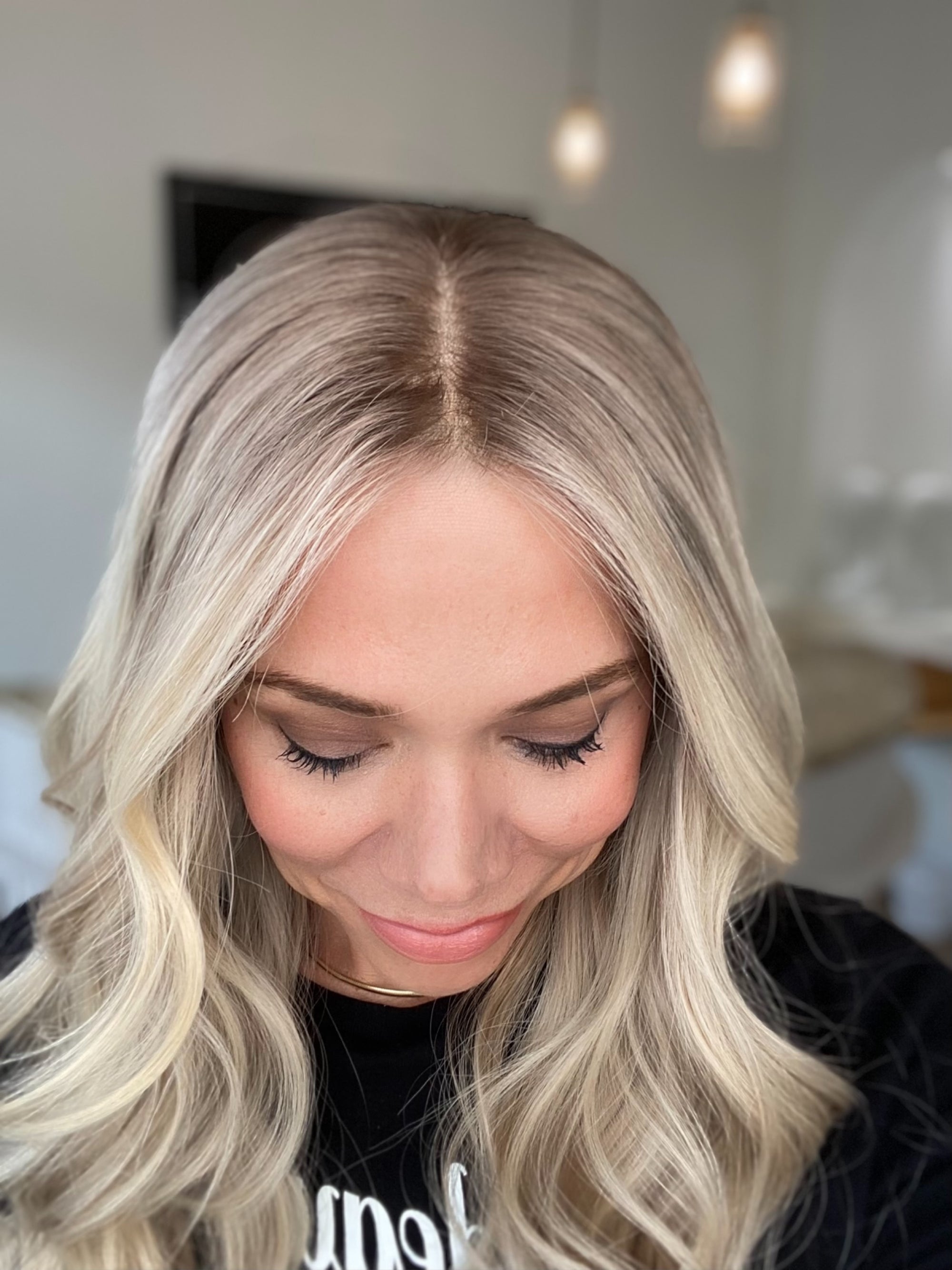 # G-8431 GARDEAUX DELUXE HAND TIED MONO TOP WIG (MEDIUM CAP)