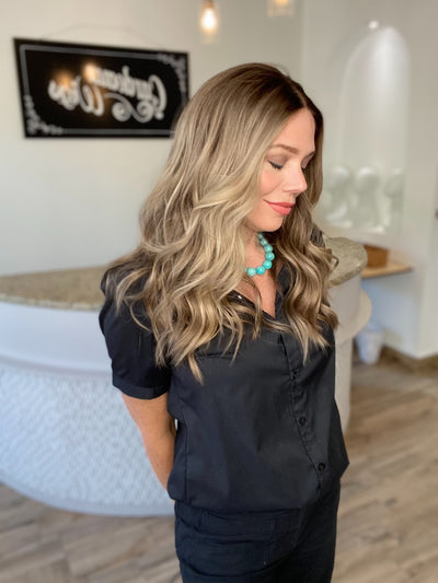 # 8402 GARDEAUX DELUXE HAND TIED MONO TOP WIG (MEIDUM CAP)