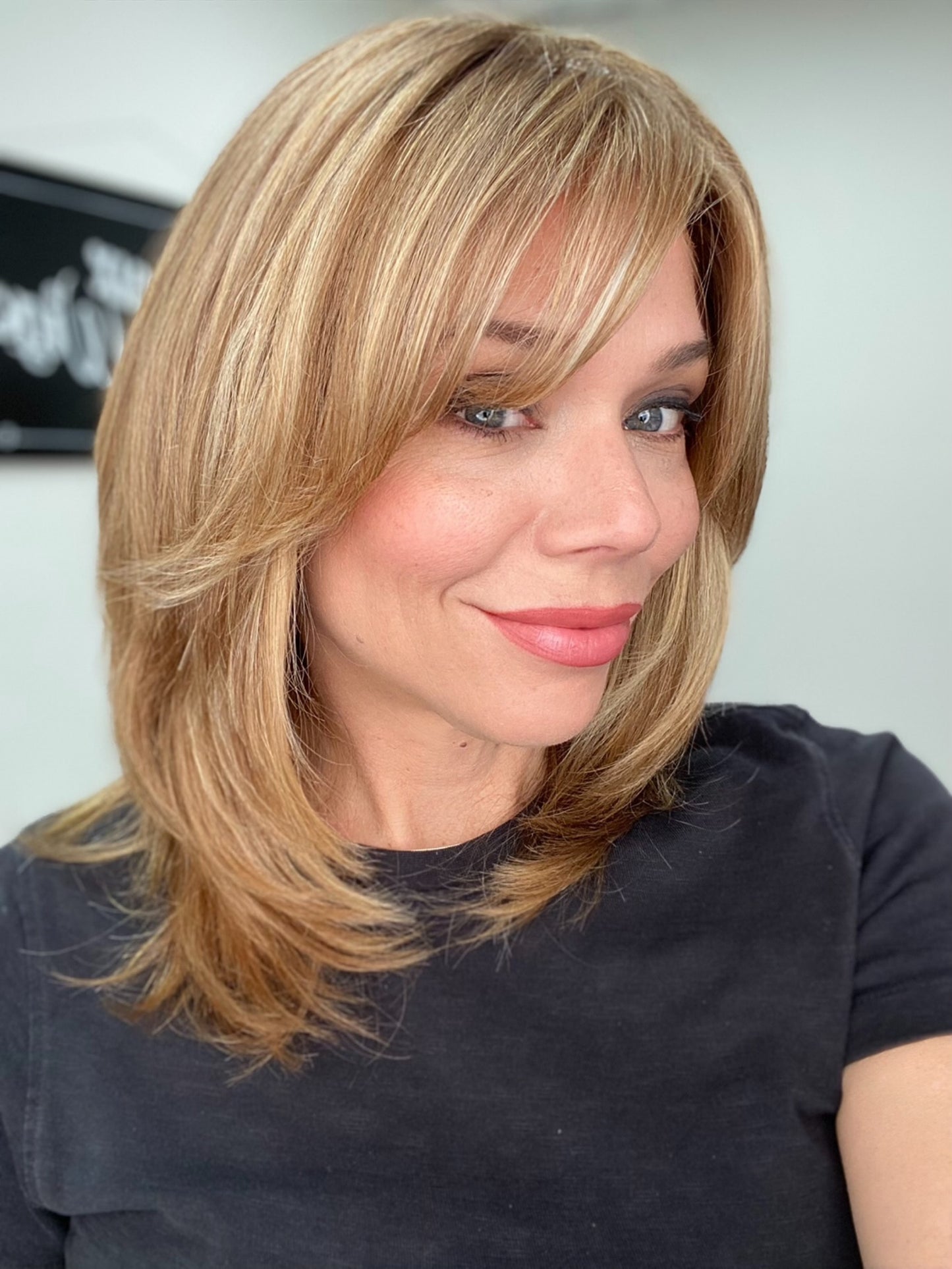 # 8750 GARDEAUX DELUXE DOUBLE MONO TOP WIG (MEDIUM CAP)
