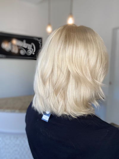 # 8258 GARDEAUX DELUXE MONO TOP WIG (SMALL CAP)