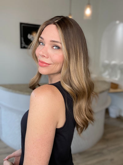 #8485 GARDEAUX DELUXE HAND TIED CONTOUR CAP WIG (MEDIUM CAP)