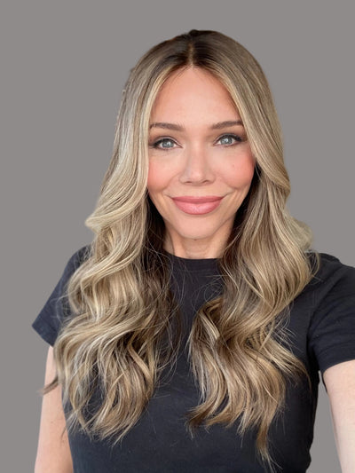 # G-8563 GARDEAUX DELUXE LACE TOP WIG (MEDIUM CAP)