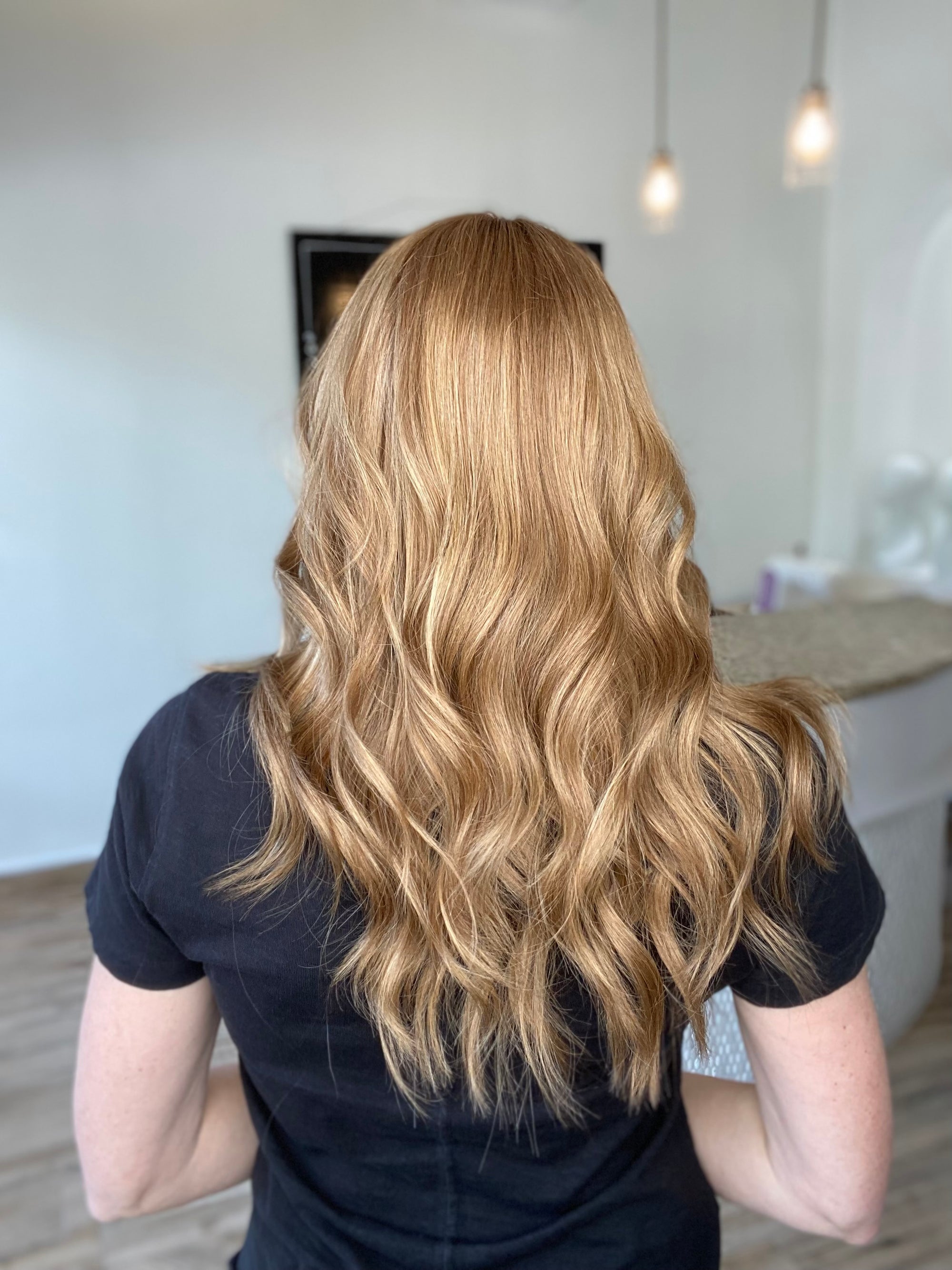 STOCK # JM316 GARDEAUX DELUXE MONO TOP WIG (MEDIUM CAP)