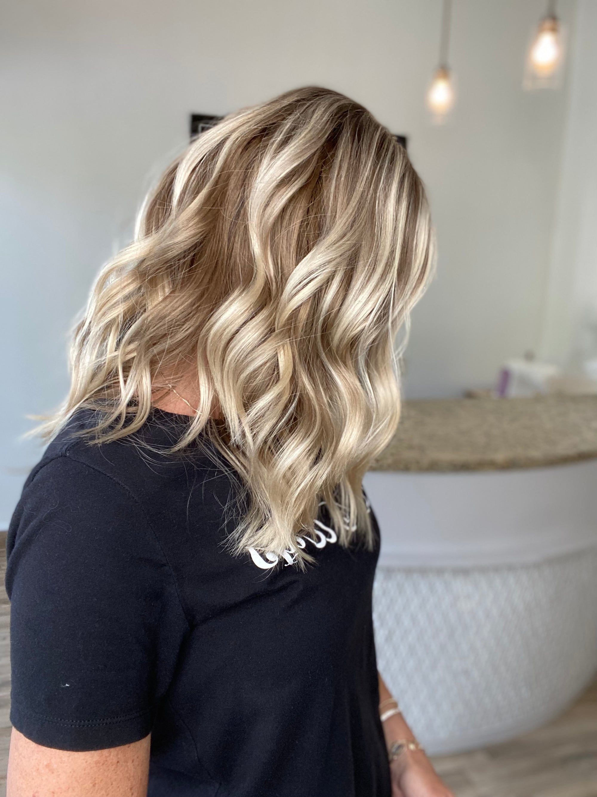 "SARAH" GARDEAUX DELUXE MONO TOP WIG (MEDIUM CAP)