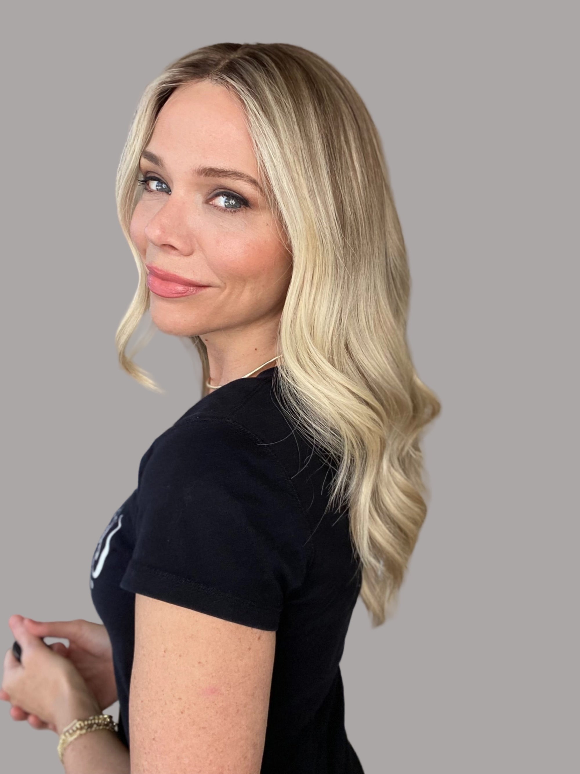 # G-8434 GARDEAUX DELUXE HAND TIED MONO TOP WIG