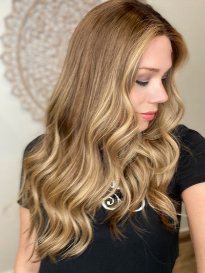 # 8543 GARDEAUX DELUXE LACE TOP WIG (MEDIUM CAP)