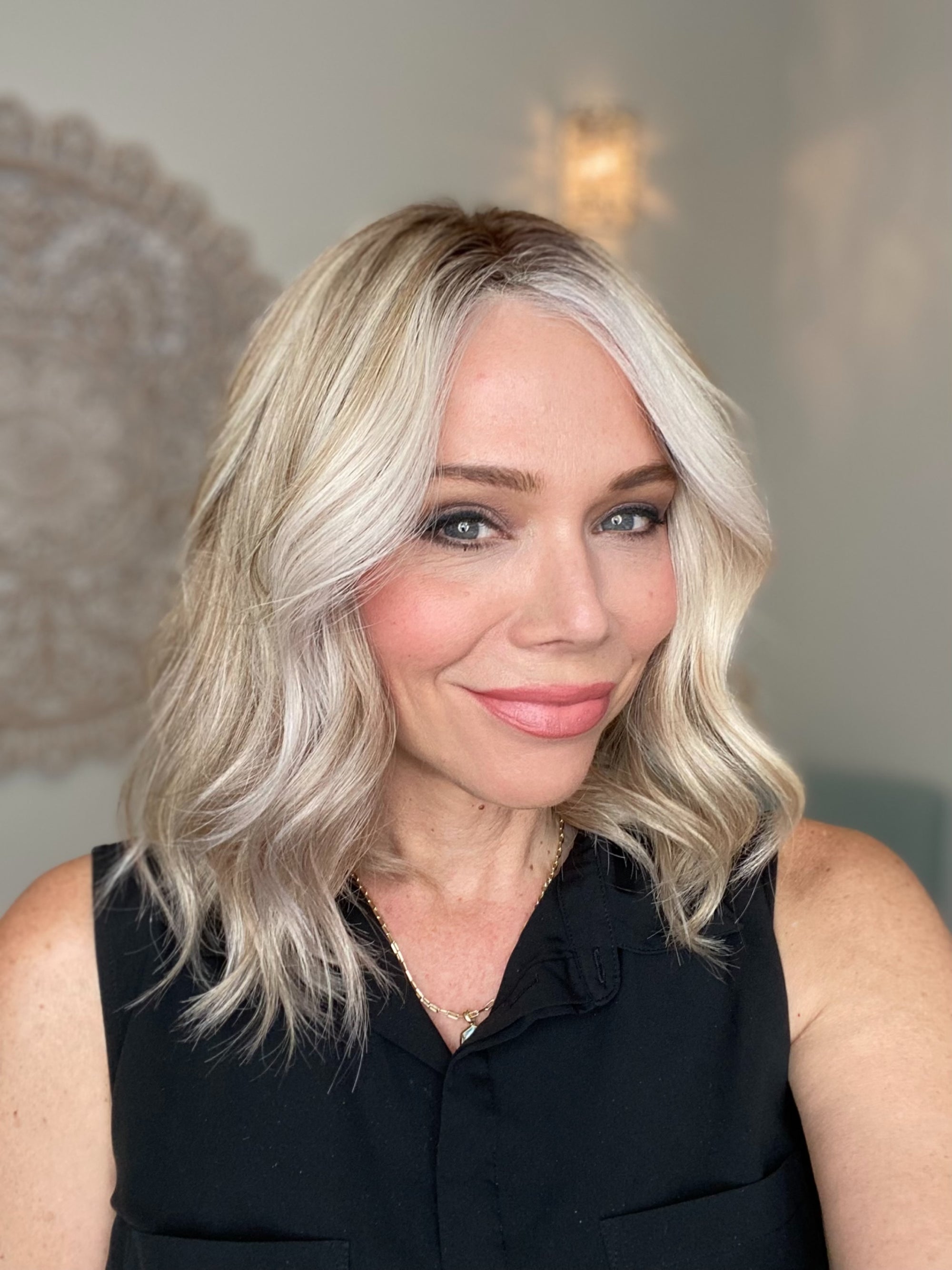 # G-8532 JON RENAU "CARRIE"