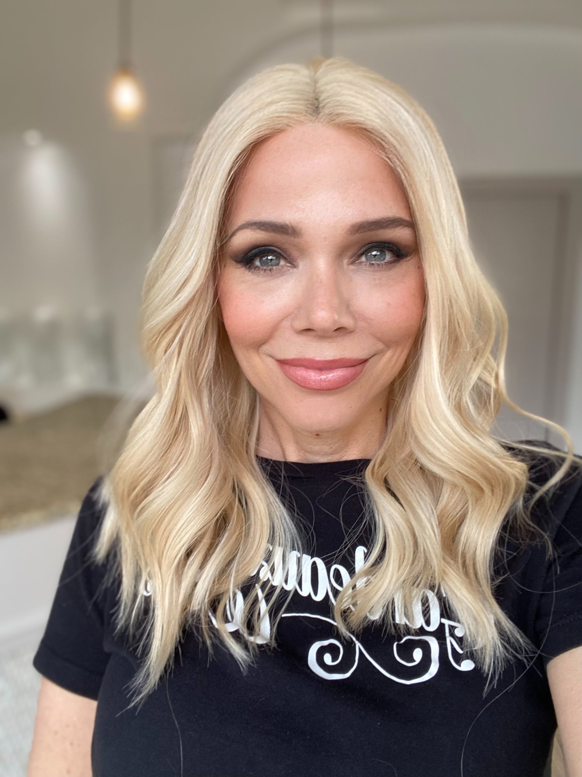 STOCK # JL-300.12 GARDEAUX DELUXE LACE TOP WIG (SMALL CAP)