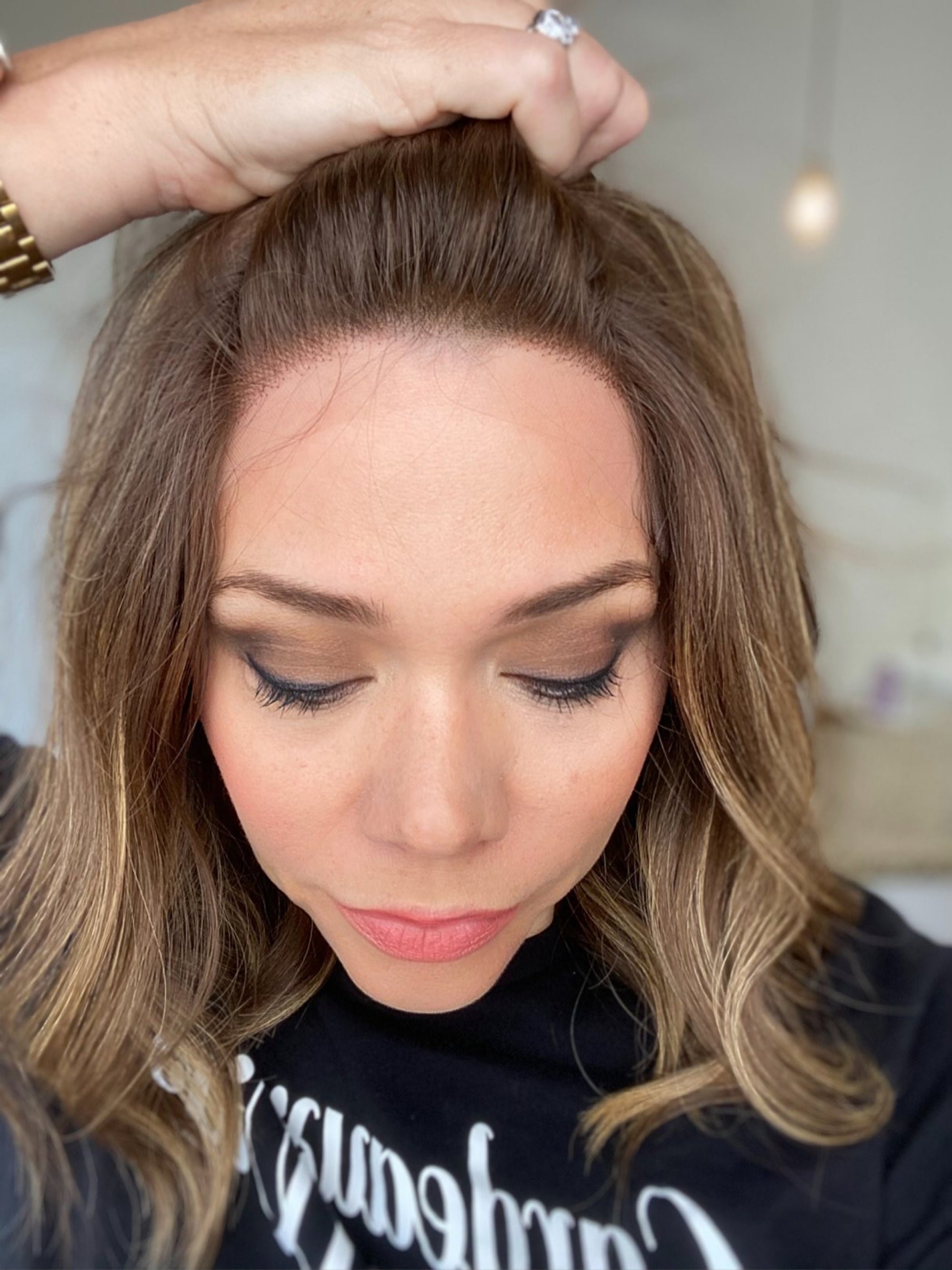 STOCK # BL602B.8  GARDEAUX DELUXE LACE TOP WIG (MEDIUM CAP)