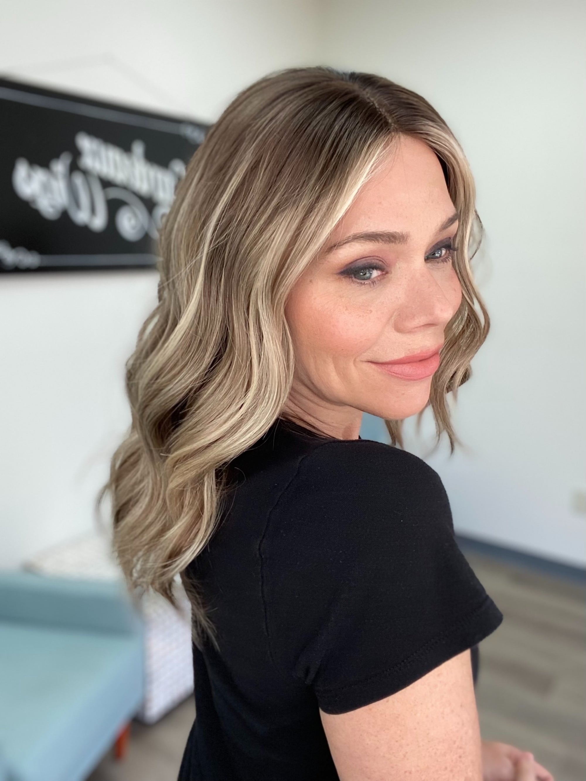 # 8730 GARDEAUX DELUXE HAND TIED MONO TOP WIG (SMALL CAP)