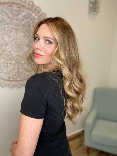 # 8543 GARDEAUX DELUXE LACE TOP WIG (MEDIUM CAP)