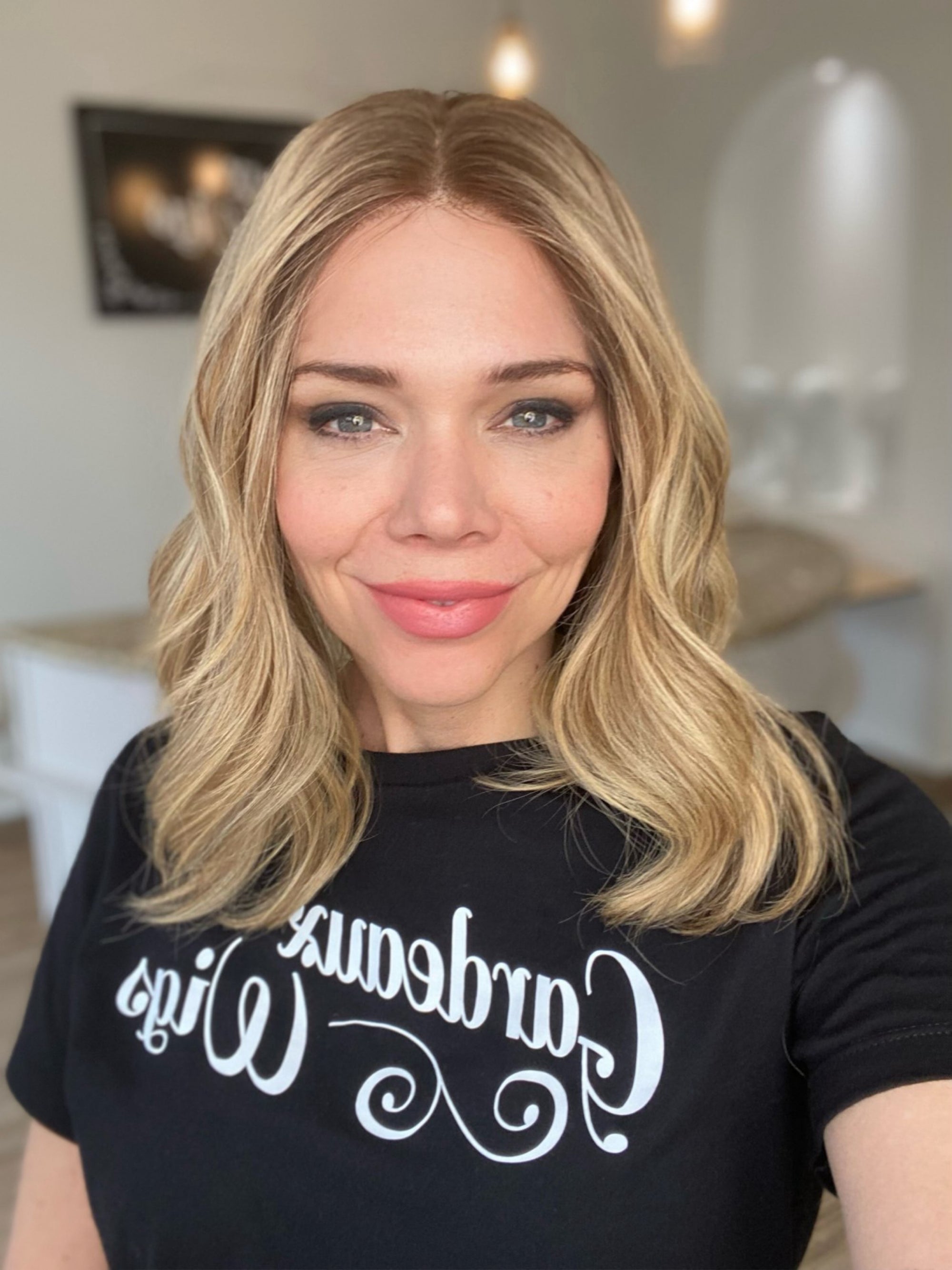 STOCK # BL604.10 GARDEAUX DELUXE LACE TOP WIG (MEDIUM CAP) FINAL SALE